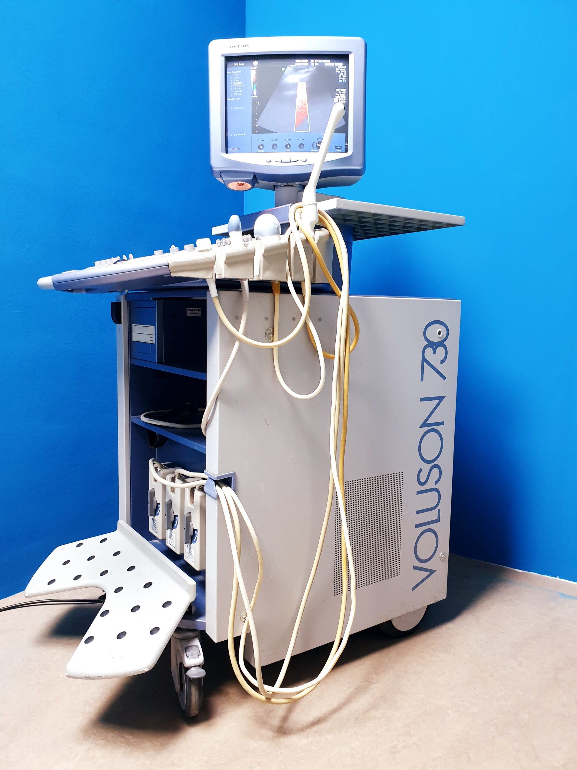 GE VOLUSON 730 Pro 730Pro + RAB4-8L + SP6-12 + IC5-9H + PA6-8 – Bild 24