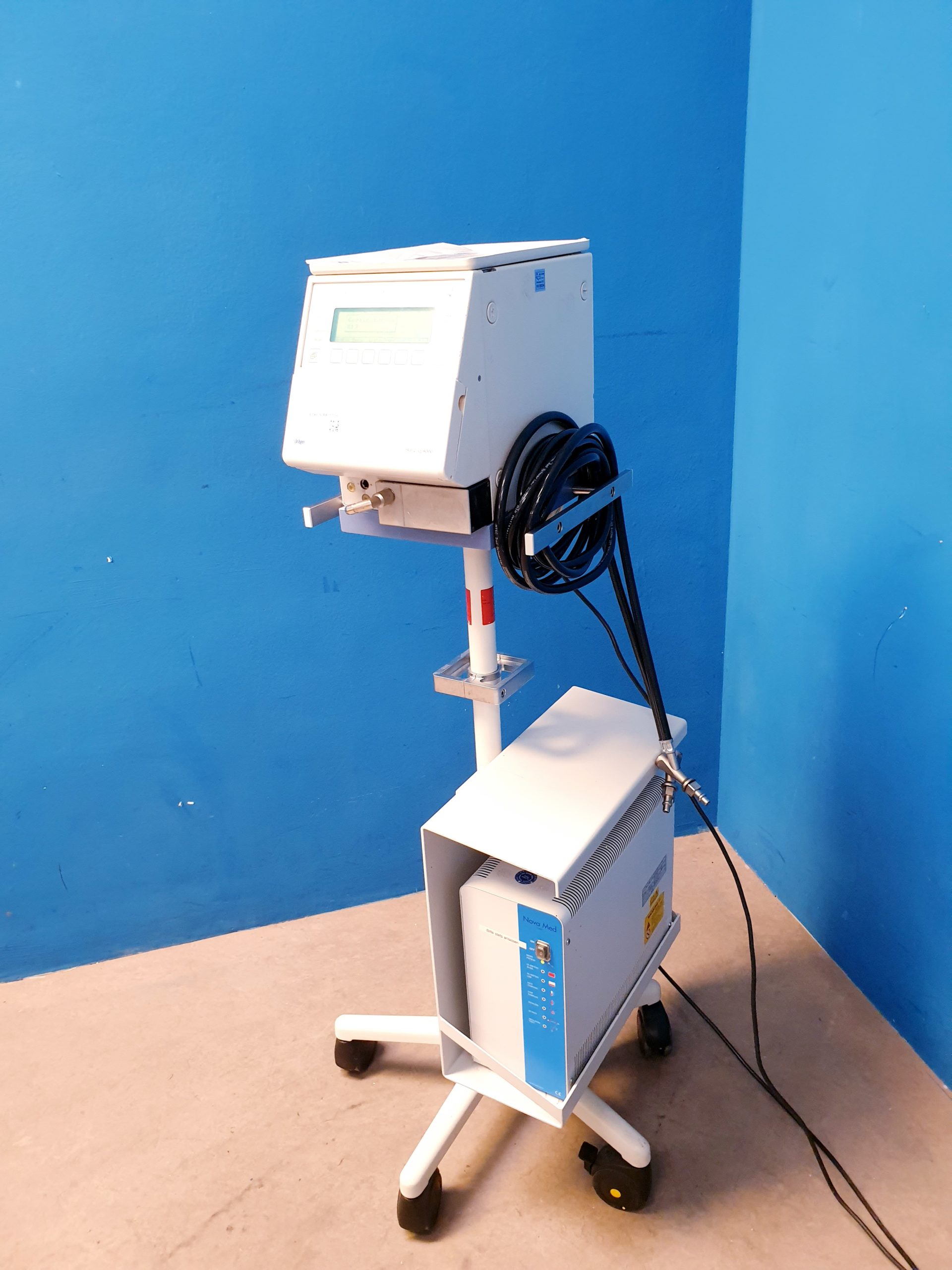 Dräger Babylog 8000 Beatmungsgerät – Bild 7