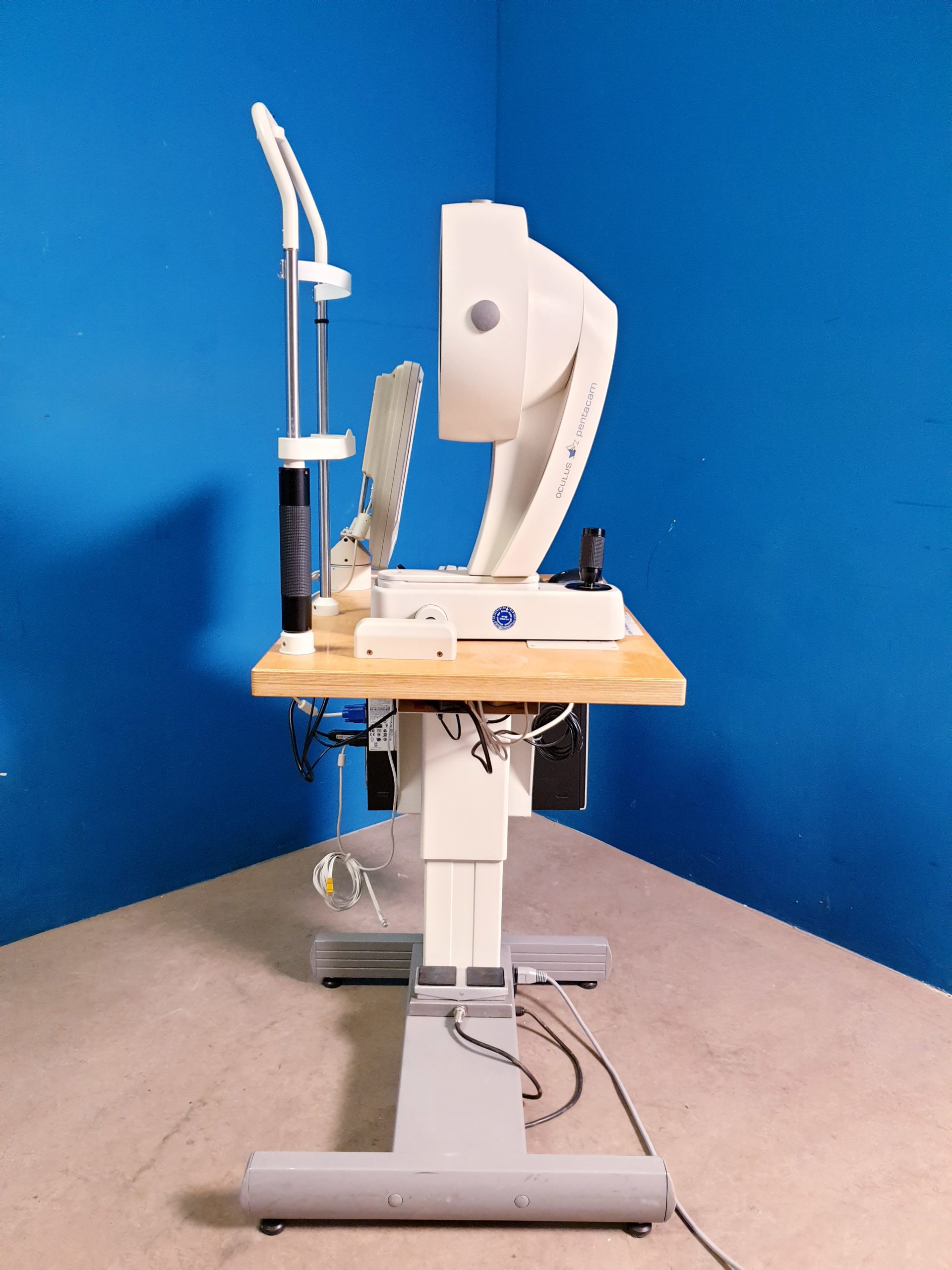 Oculus Pentacam 70700 Anterior Eye Segment Tomography System – Bild 3