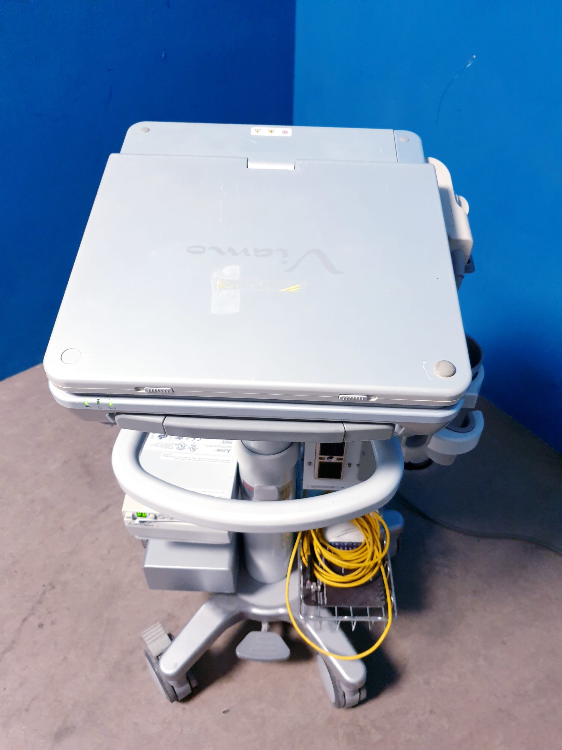 Toshiba Viamo SSA-640A Ultraschallsystem - Ohne Festplatte - Defekt – Bild 8