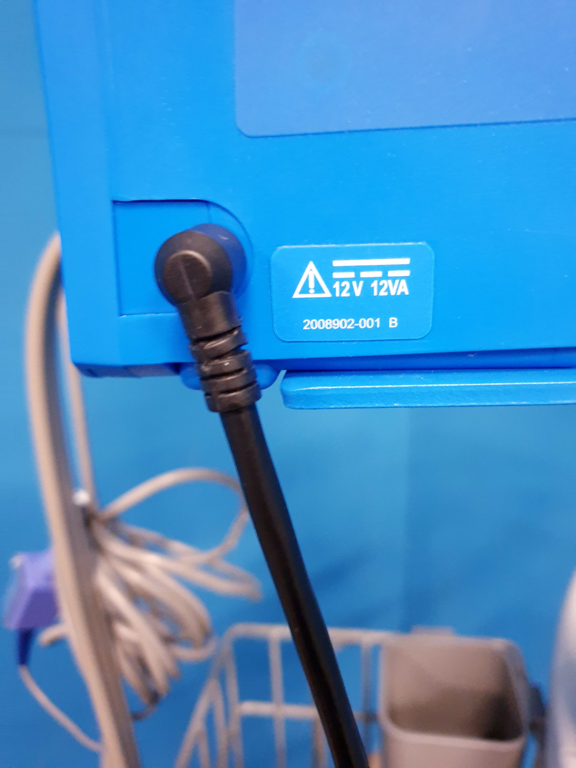 GE Carescape V100 V 100 Patientenmonitor - Fahrbar – Bild 7