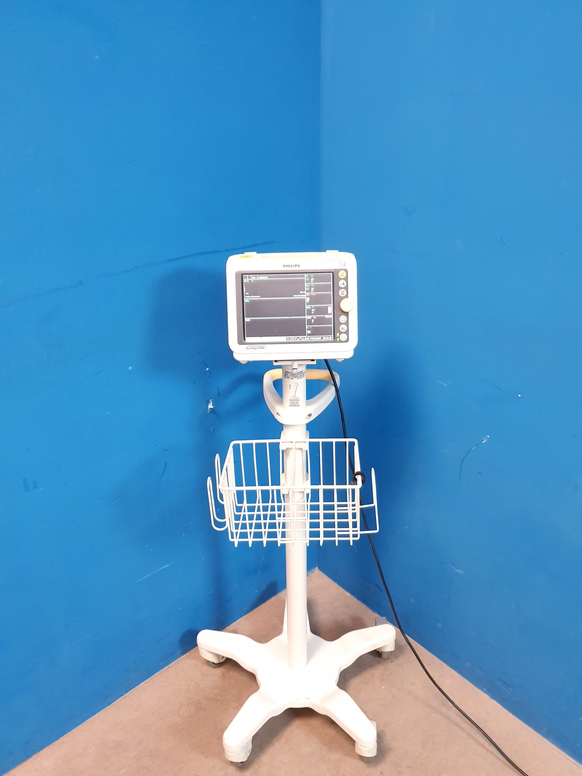 Philips SureSigns VM6 NIBP SpO2, EKG, Temp - auf Gestell – Bild 6