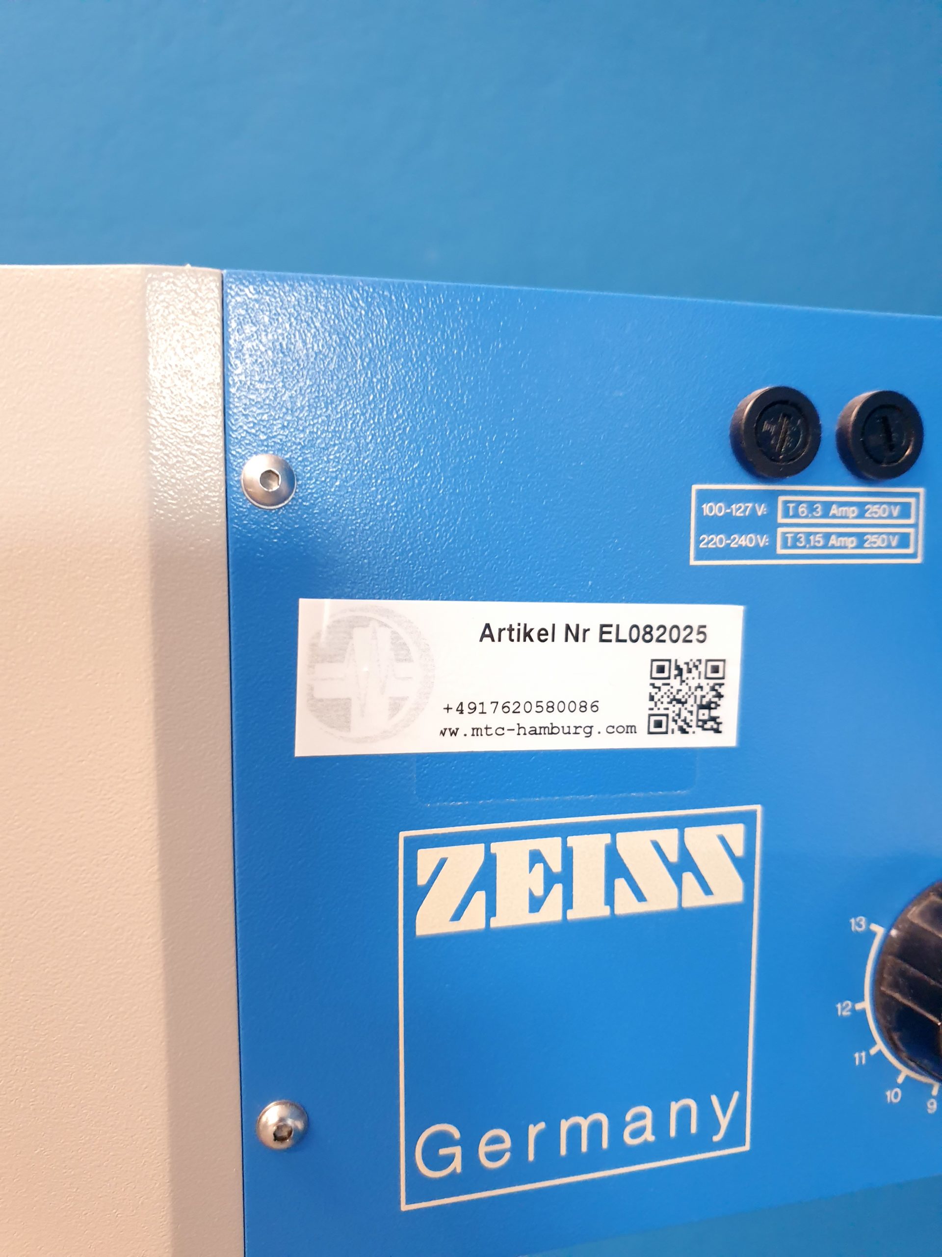 Zeiss OPMI-9-FC - f125 - 12.5 - f200 f300 auf fahrbarem Gestell – Bild 2