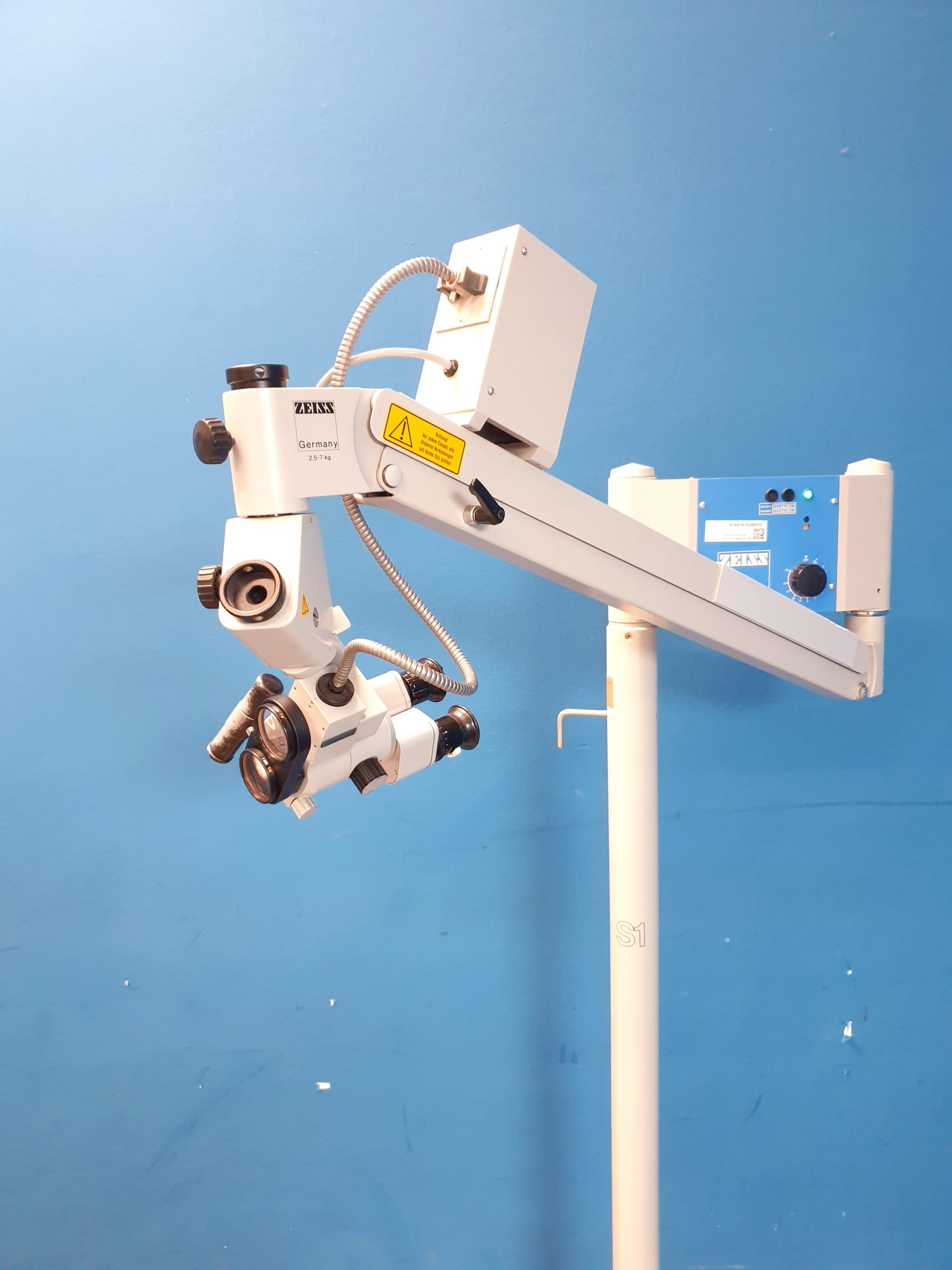 Zeiss OPMI-9-FC - f125 - 12.5 - f200 f300 auf fahrbarem Gestell – Bild 14