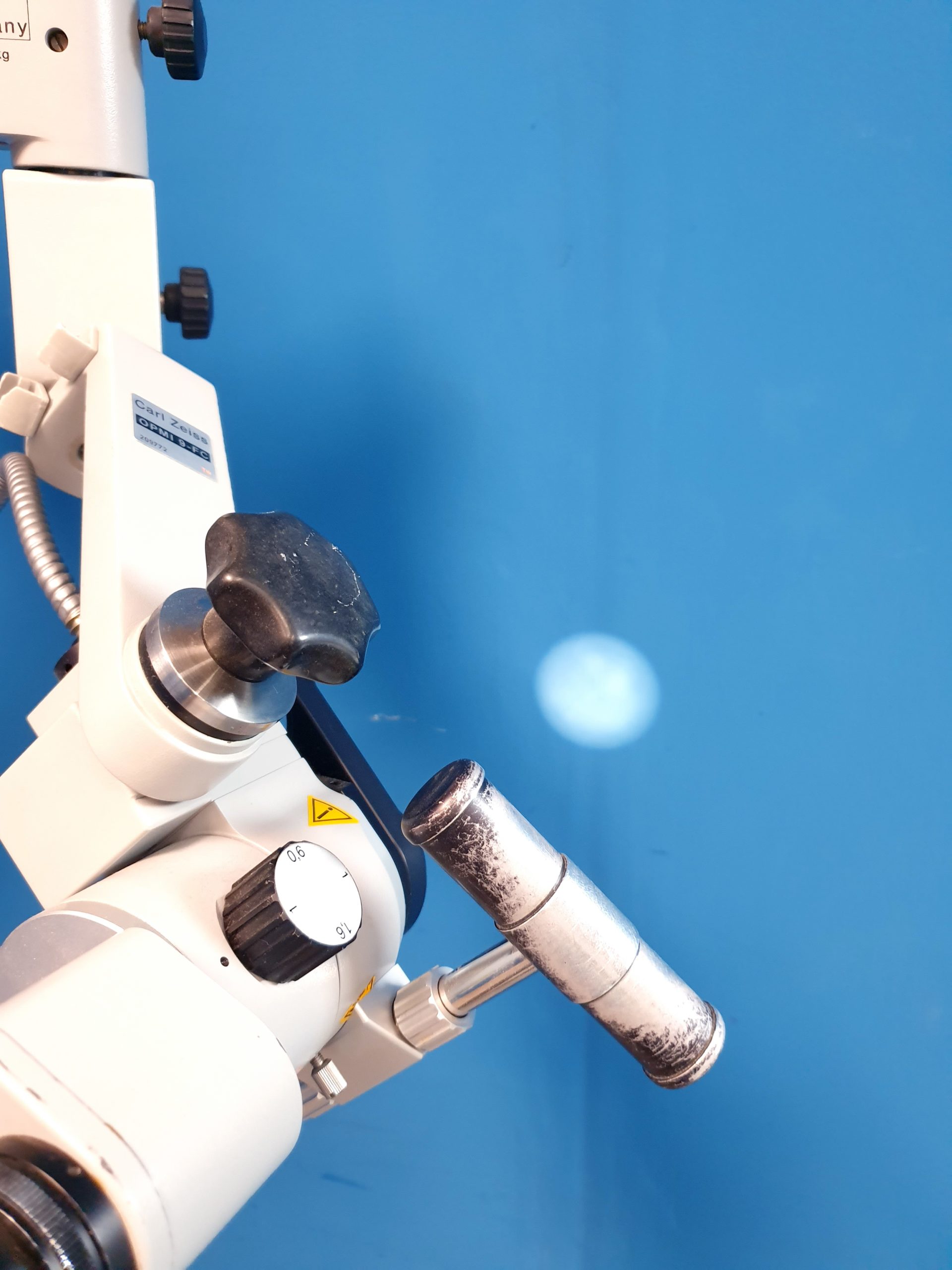 Zeiss OPMI-9-FC - f125 - 12.5 - f200 f300 auf fahrbarem Gestell – Bild 20