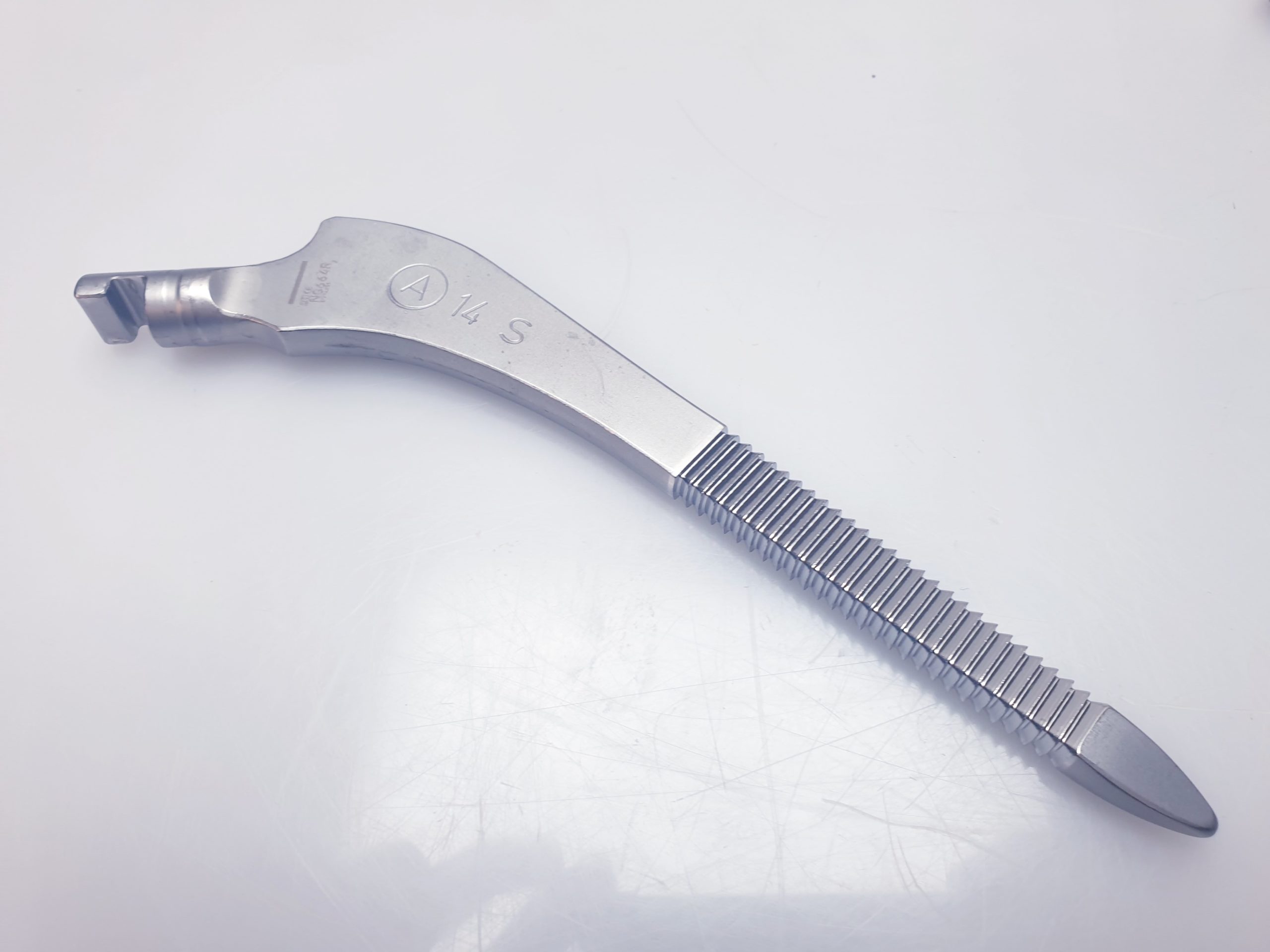 Aesculap ND017R - NG669R - NG660R - NG661R - NG662R - NG663R ... NG668R - ND760 Op Besteck – Bild 17