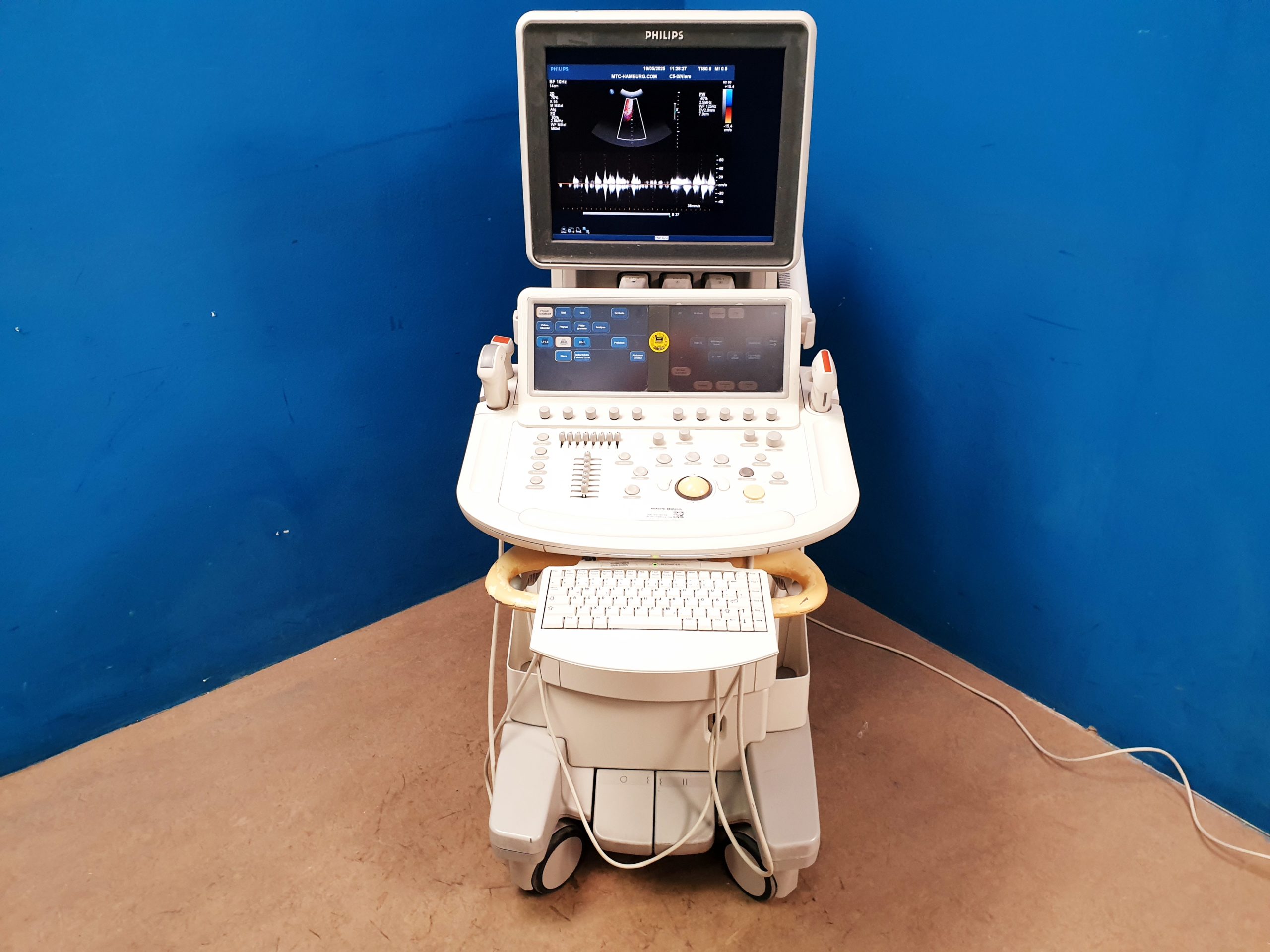 Philips iE33 – IE33 + S5-1 Echo + L11-3 Linear Sonde + C5-2 Konvex - Kardiomaschine – Kardio Ultraschallgerät – Bild 4