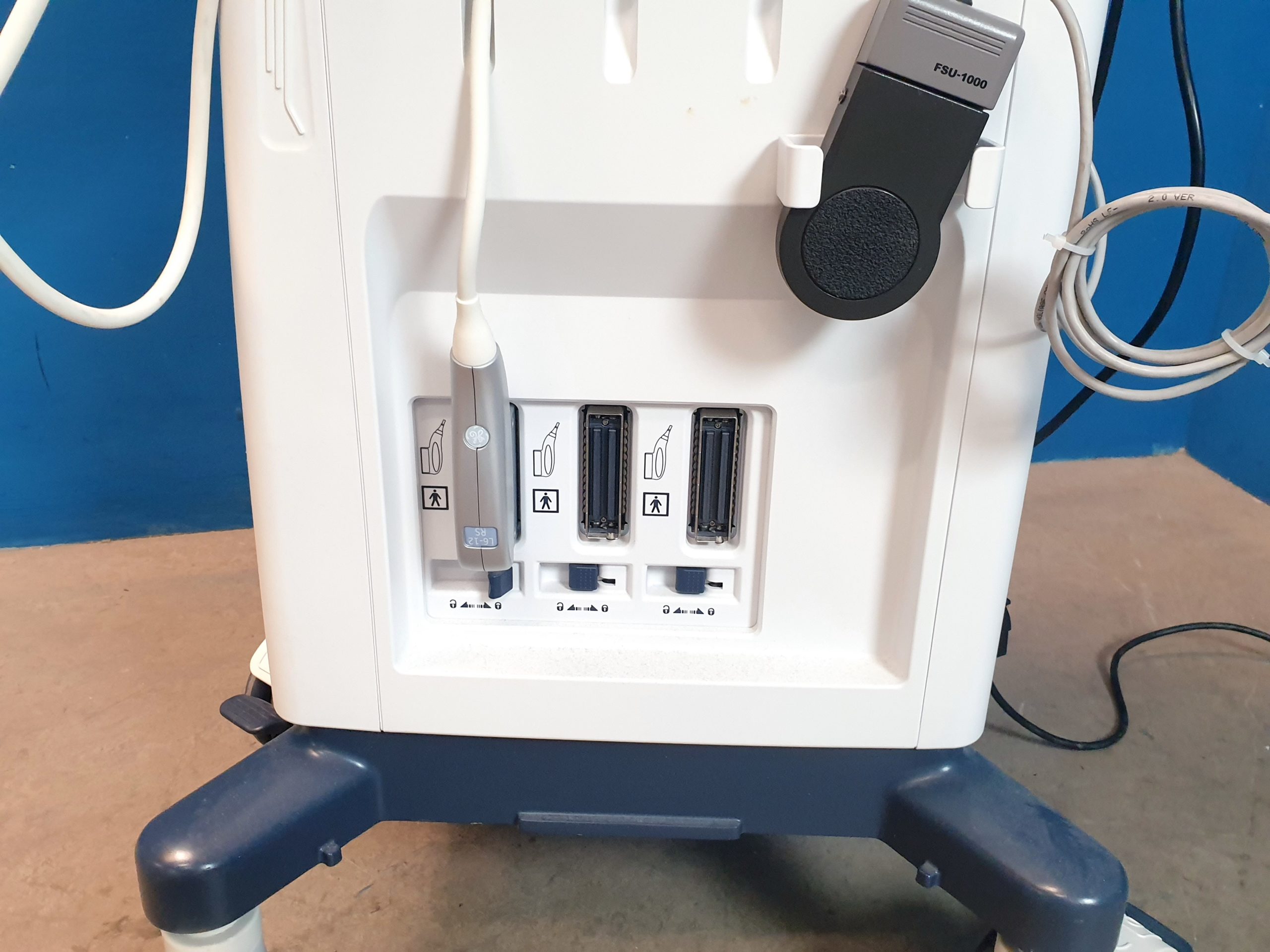 GE Logiq V5 Expert Ultraschallgerät + L6-12 RS Linear Sonde DOM 2016 – Bild 7