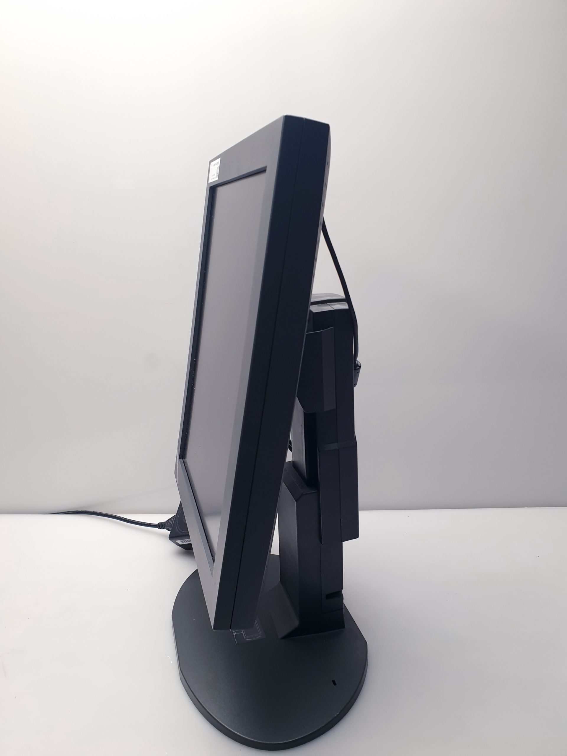 TOTOKU MDL1809A LCD Monitor – Bild 6