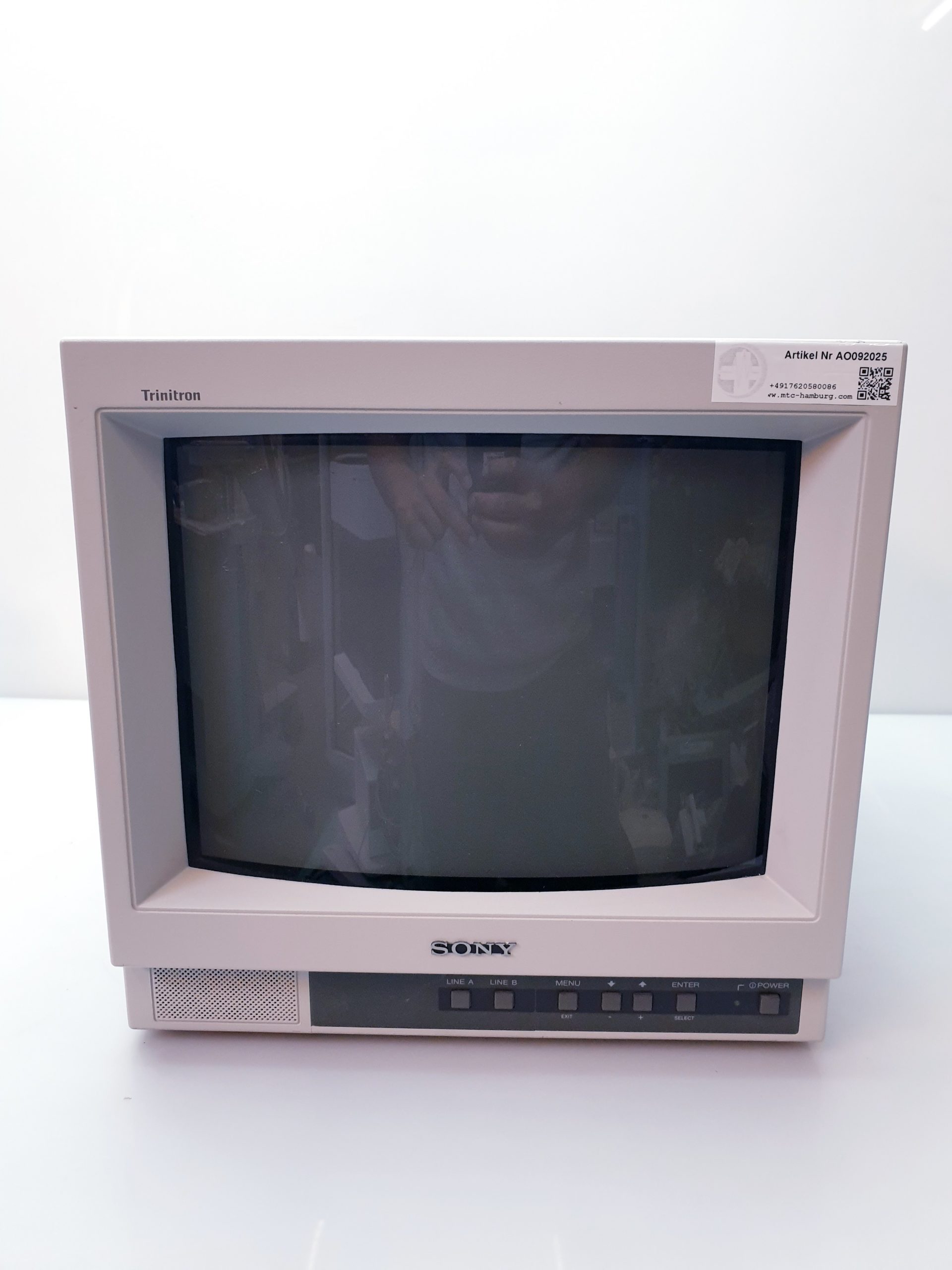 SONY PVM-1442QM 14“ Zoll Trinitron RGB Monitor – Bild 4
