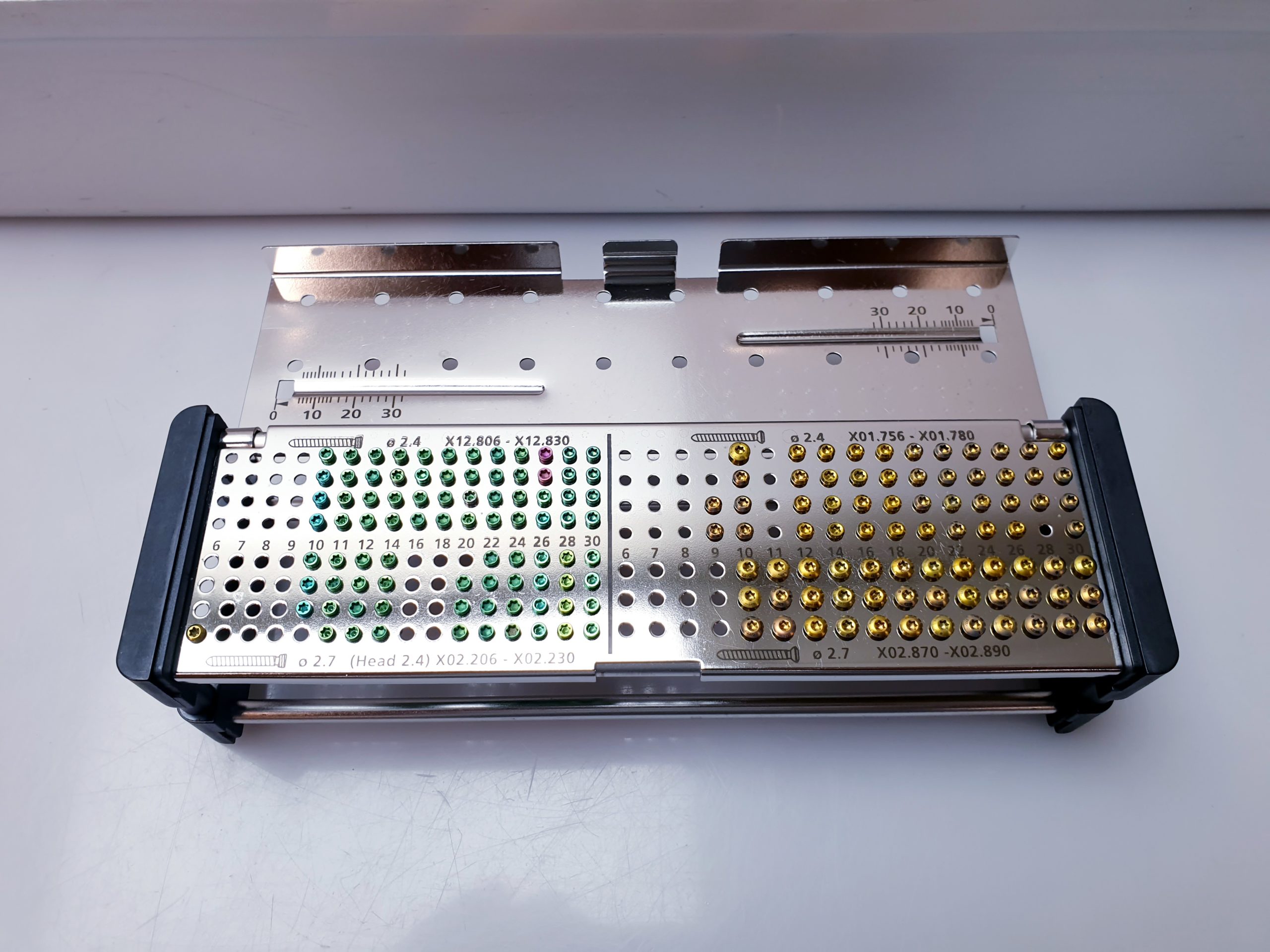Synthes VA-LCP TWO-COLUM DISTAL RADIUS PLATE 2.4 - Op Instrumenets – Bild 29