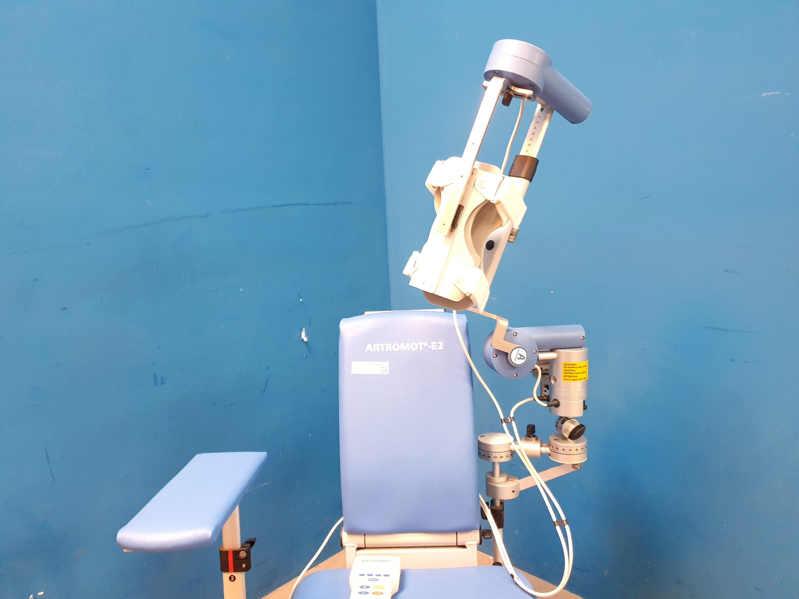 ORMED ARTROMOT-E2 Motorbewegungsschiene für Ellbogen – Bild 9