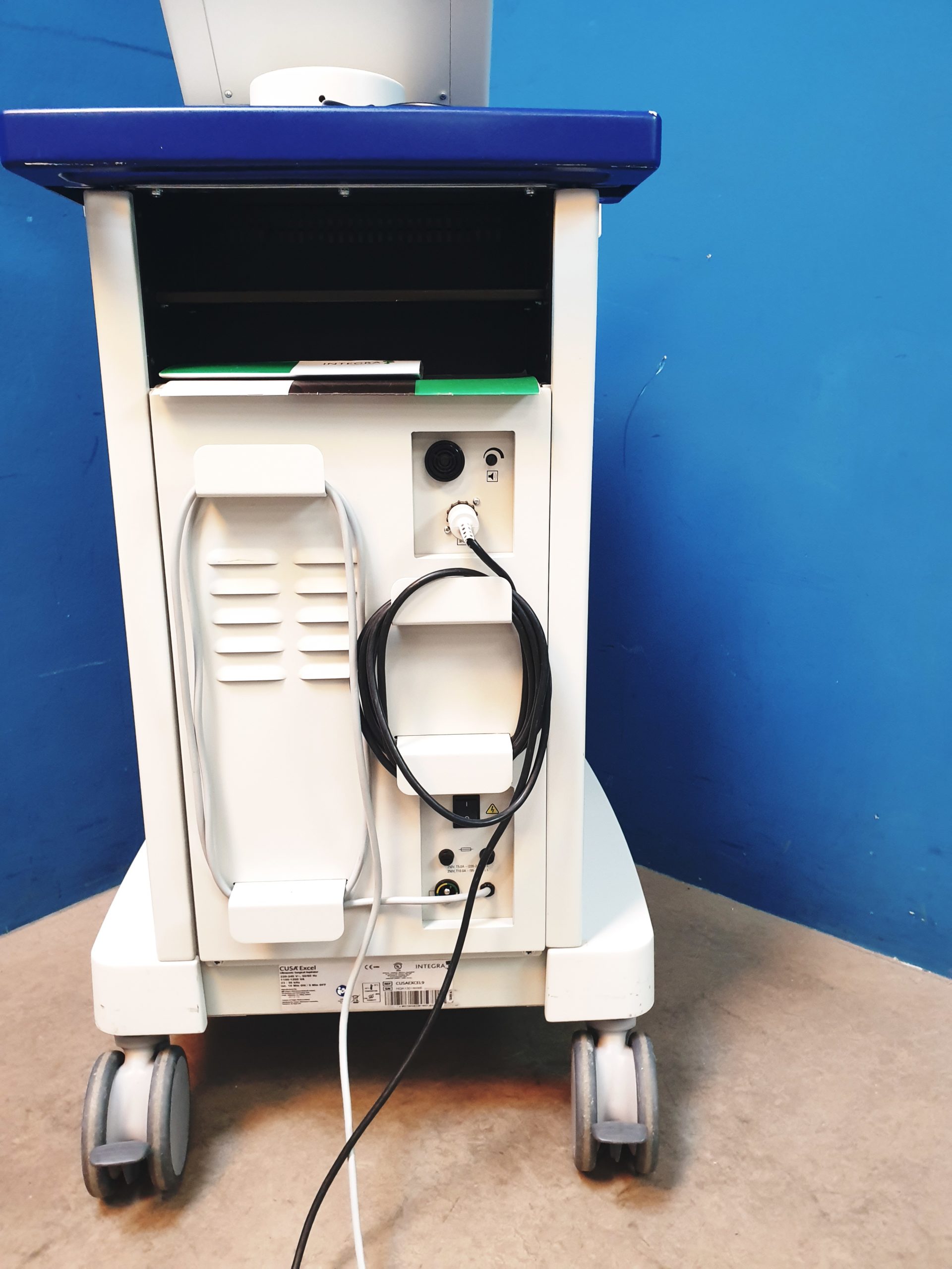 Integra CUSA Excel + Dual Footswitch – Bild 15