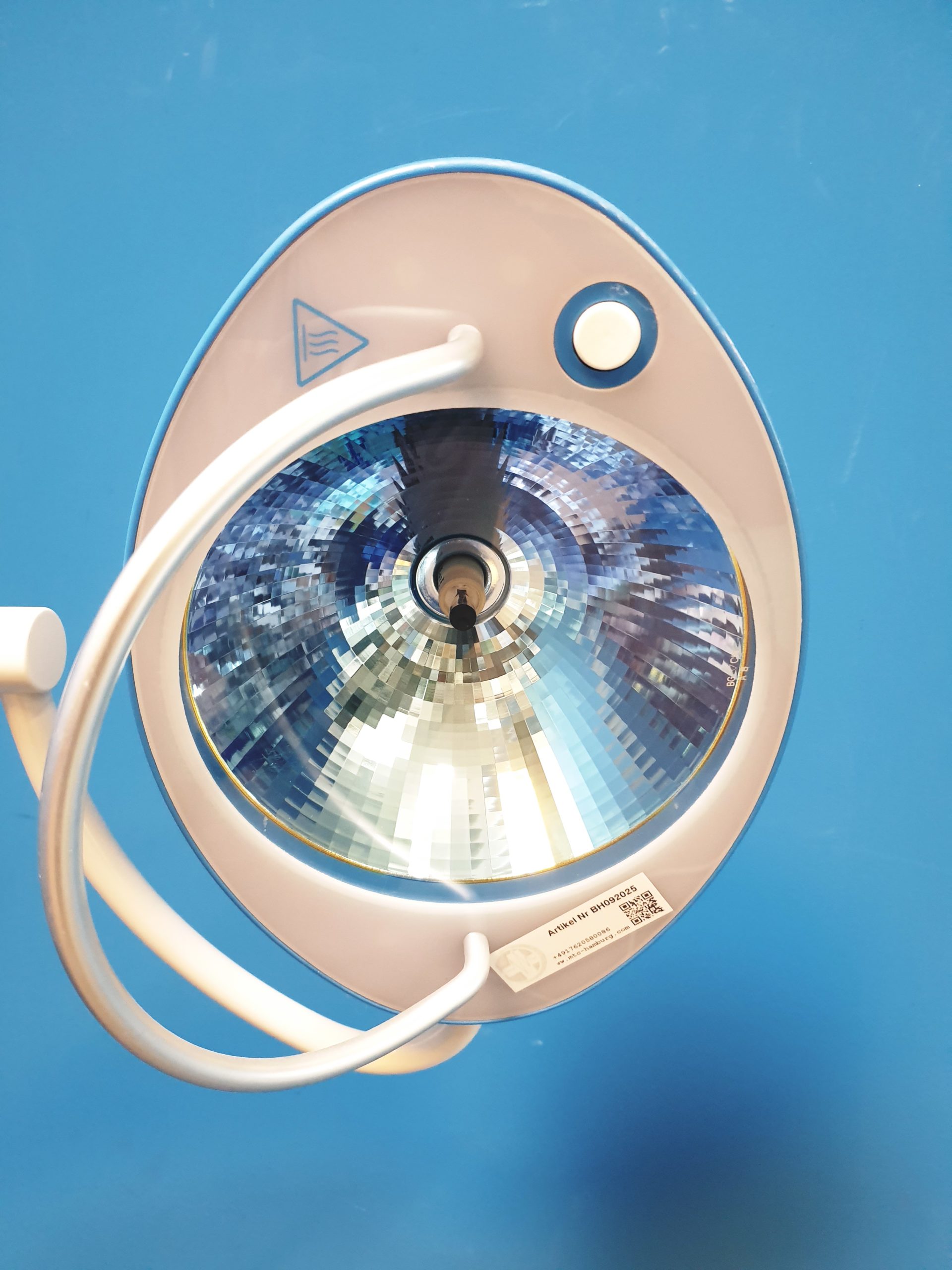 Maquet Blue 30 Behandlungslampe Fahrbar mobil Untersuchungslampe – Bild 8