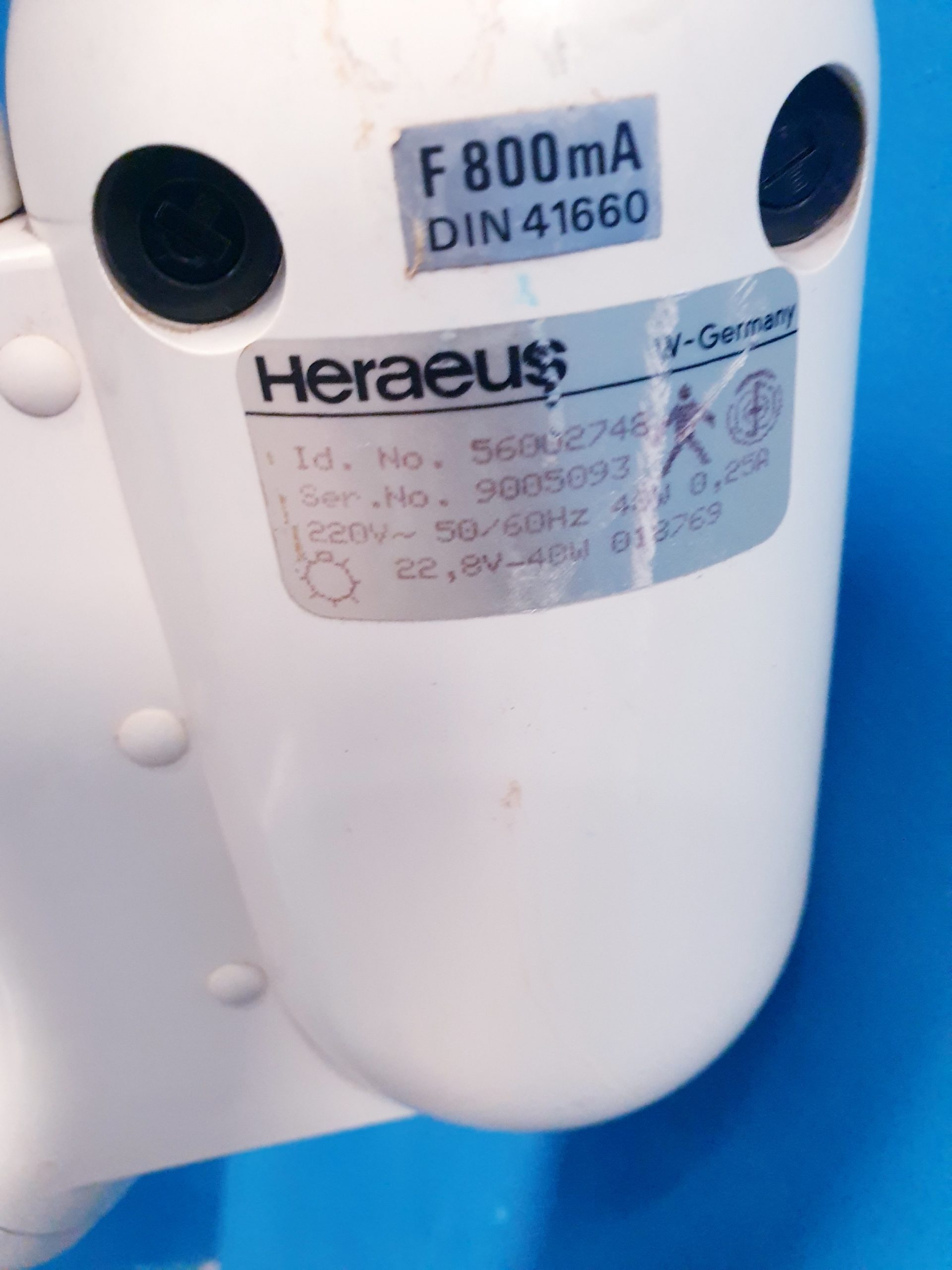 Heraeus Behandlunsglampe - Wandmontage – Bild 10