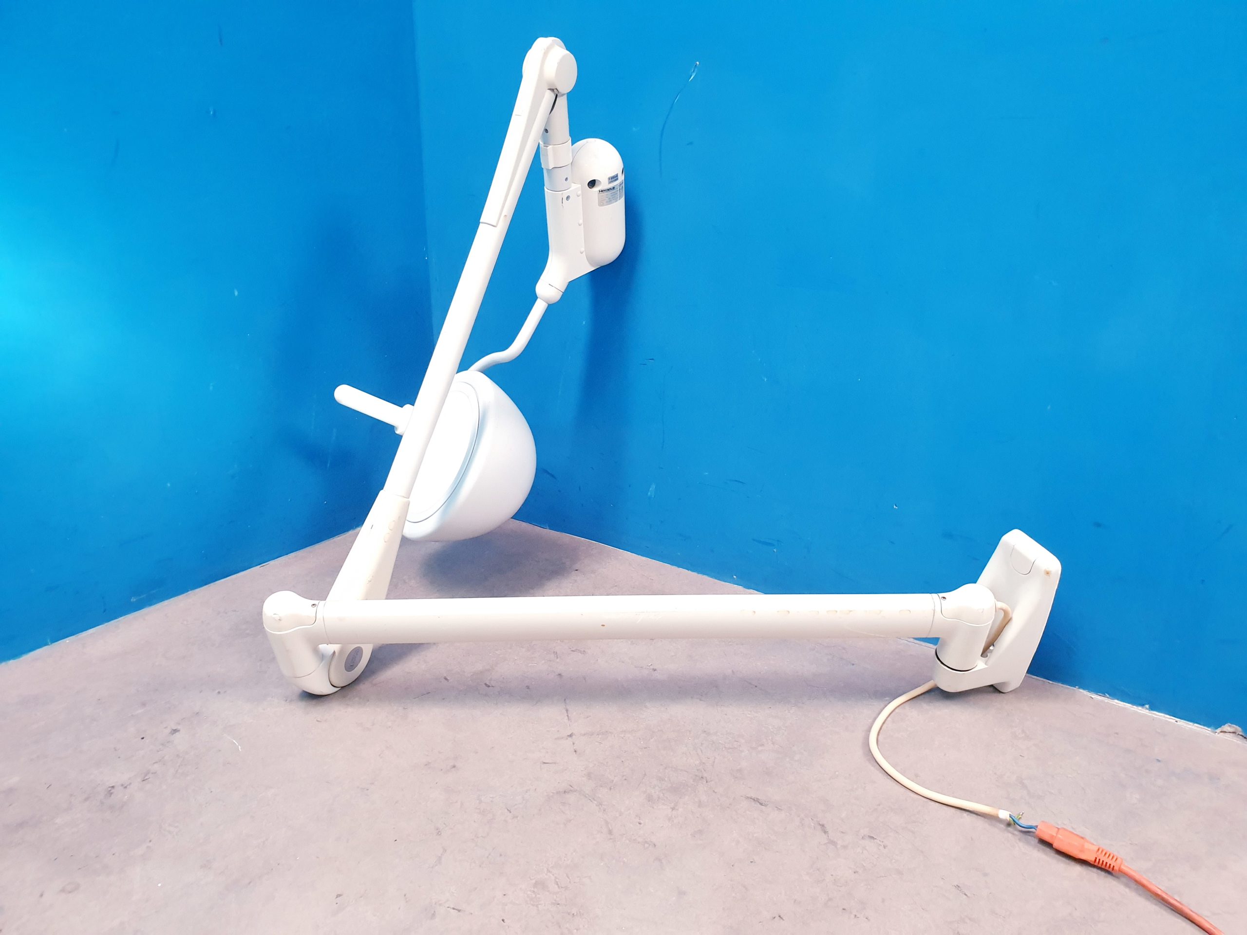 Heraeus Behandlunsglampe - Wandmontage – Bild 11