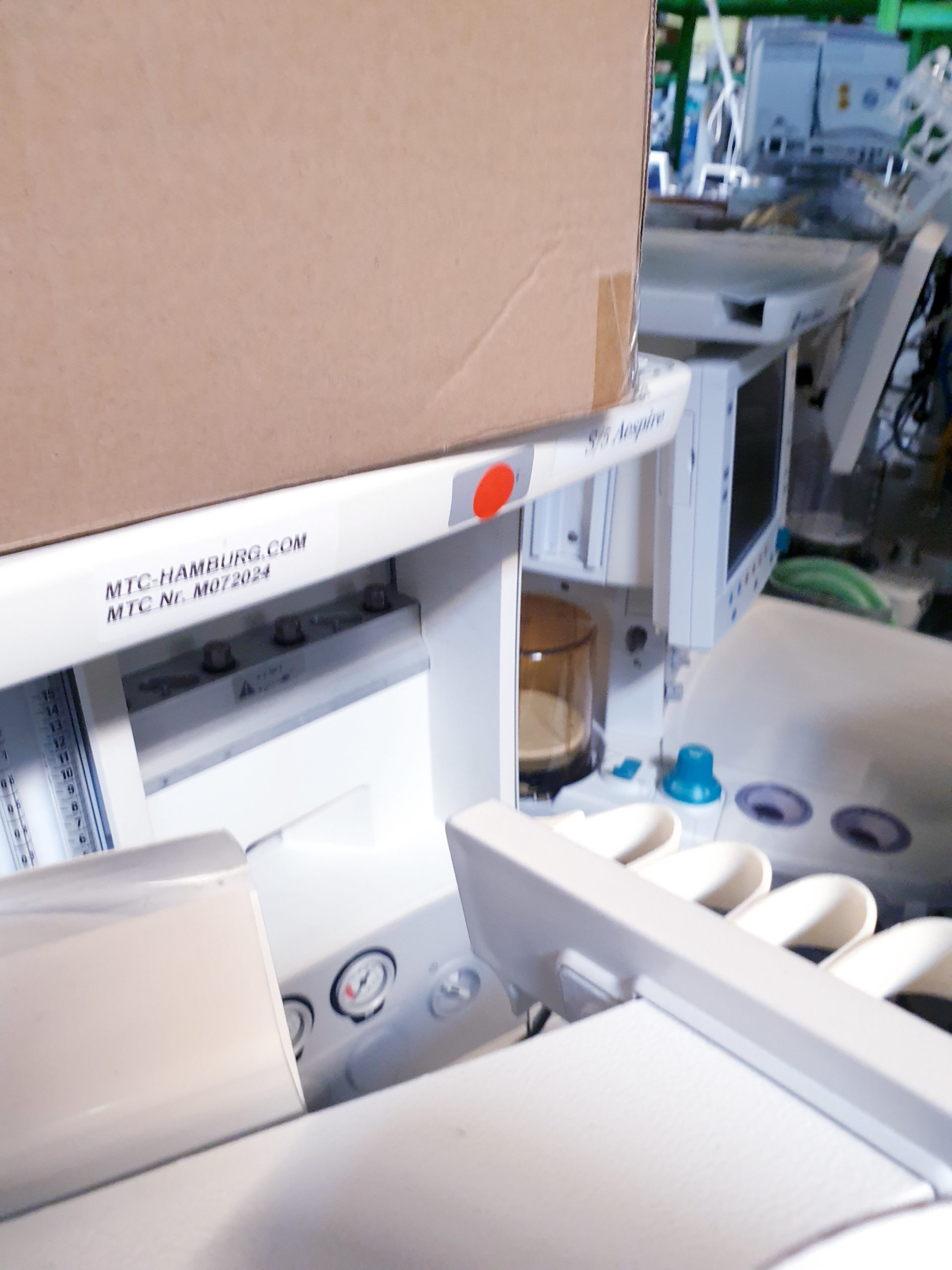 Heraeus Behandlunsglampe - Wandmontage – Bild 14