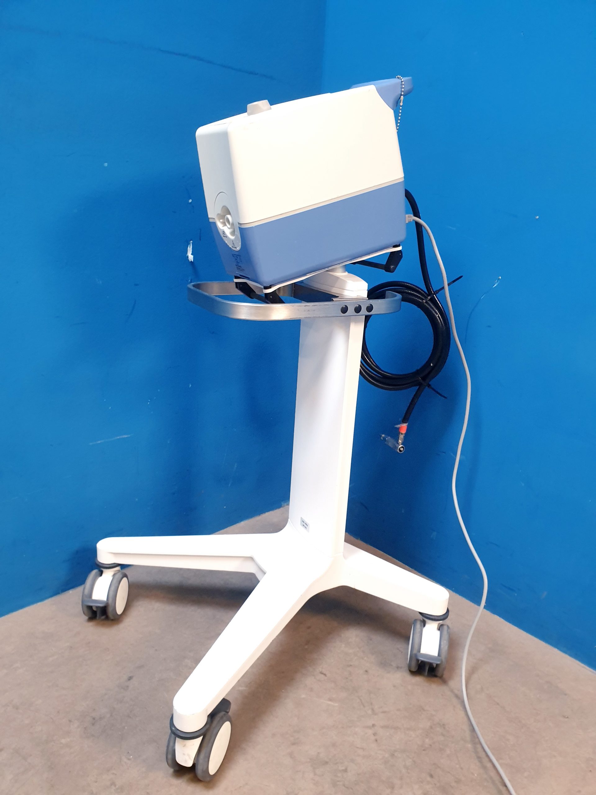 Dräger Draeger Carina Beatmungsgerät – Bild 7