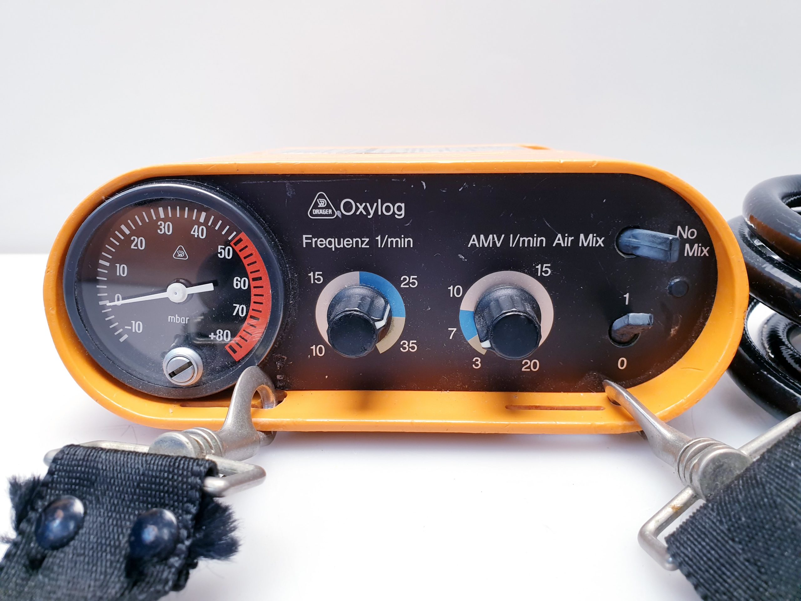 Dräger Oxylog Beatmungsgerät, Notfallbeatmungsgerät – Bild 4