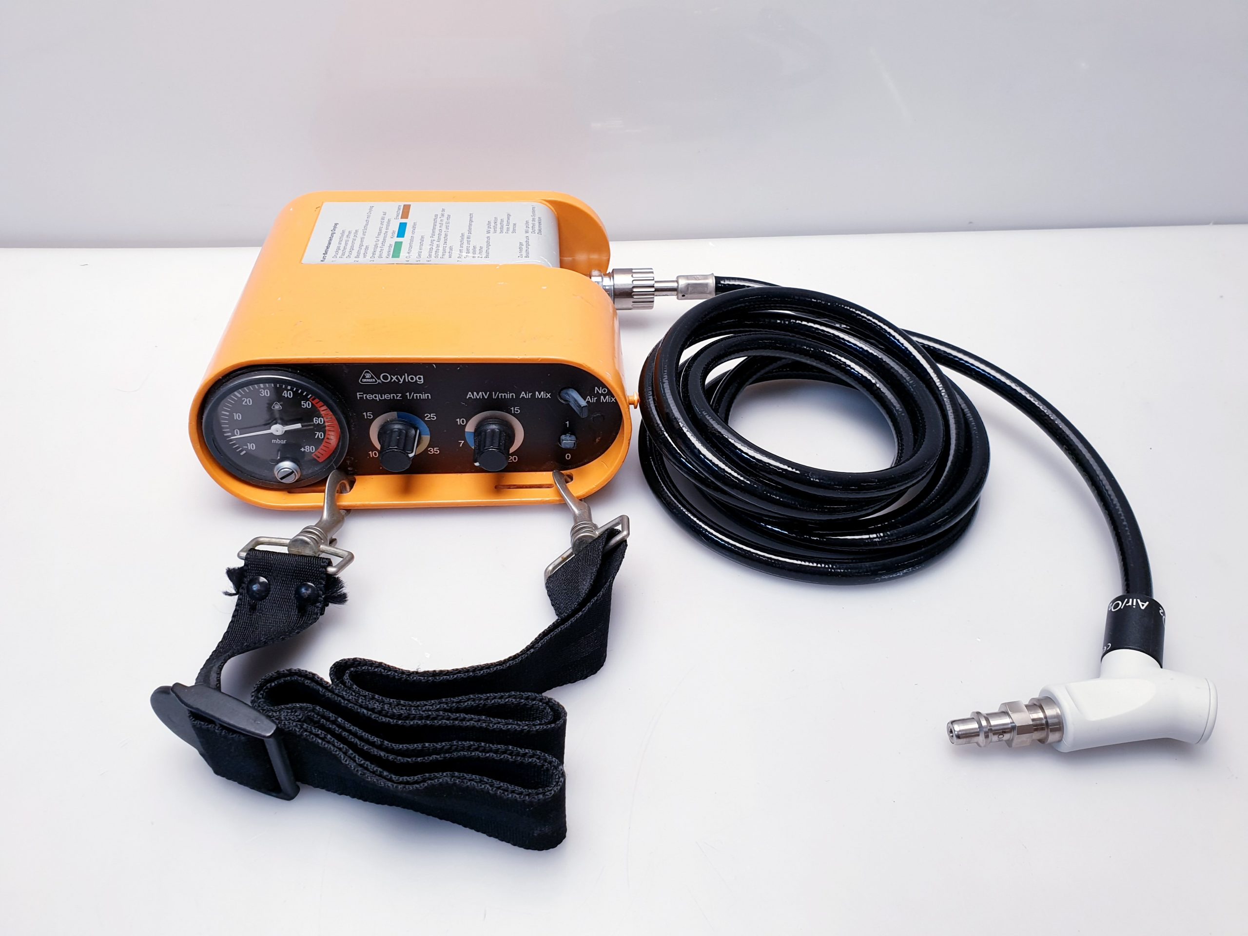 Dräger Oxylog Beatmungsgerät, Notfallbeatmungsgerät – Bild 5