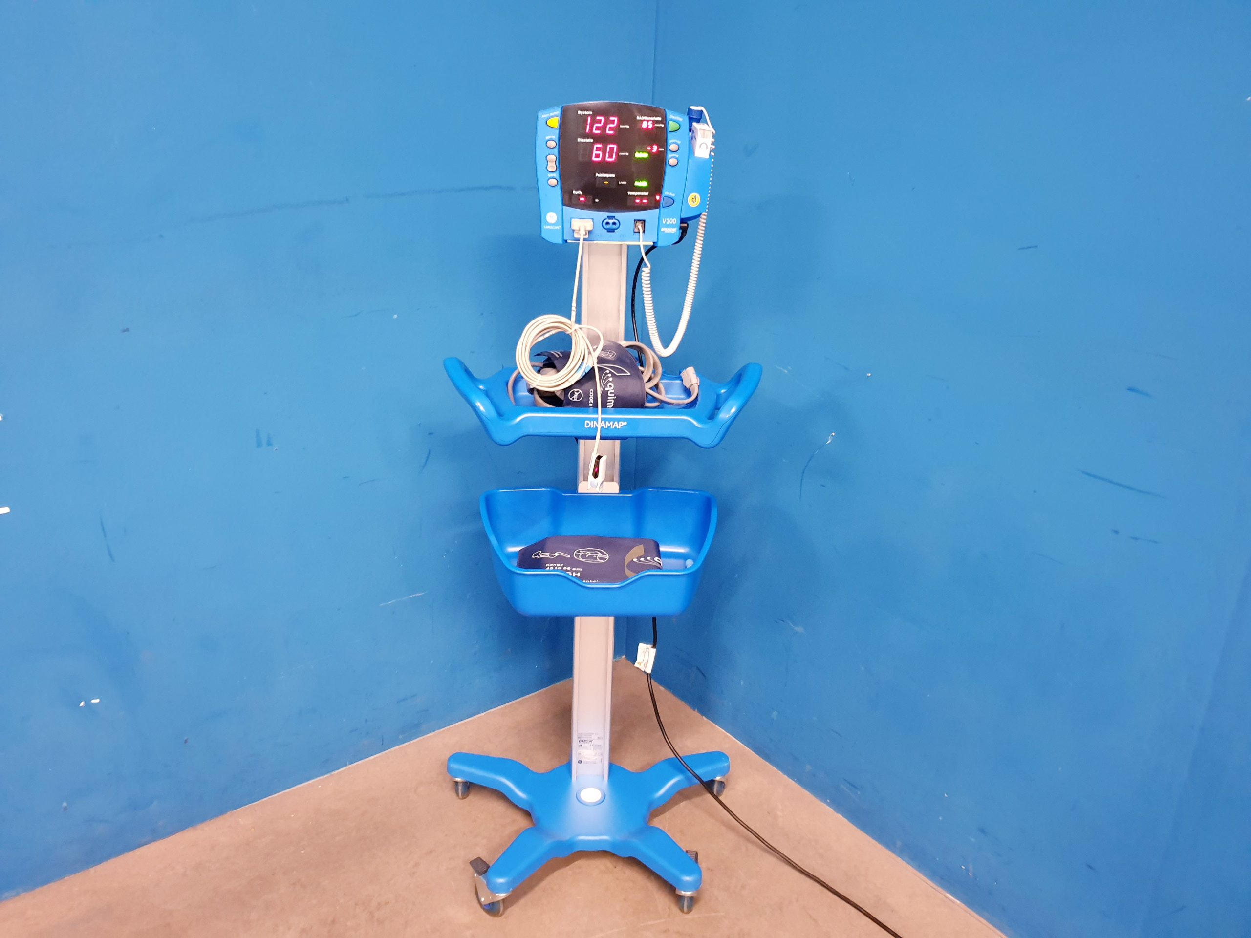 GE Carescape V100 Patientenmonitor – Bild 4