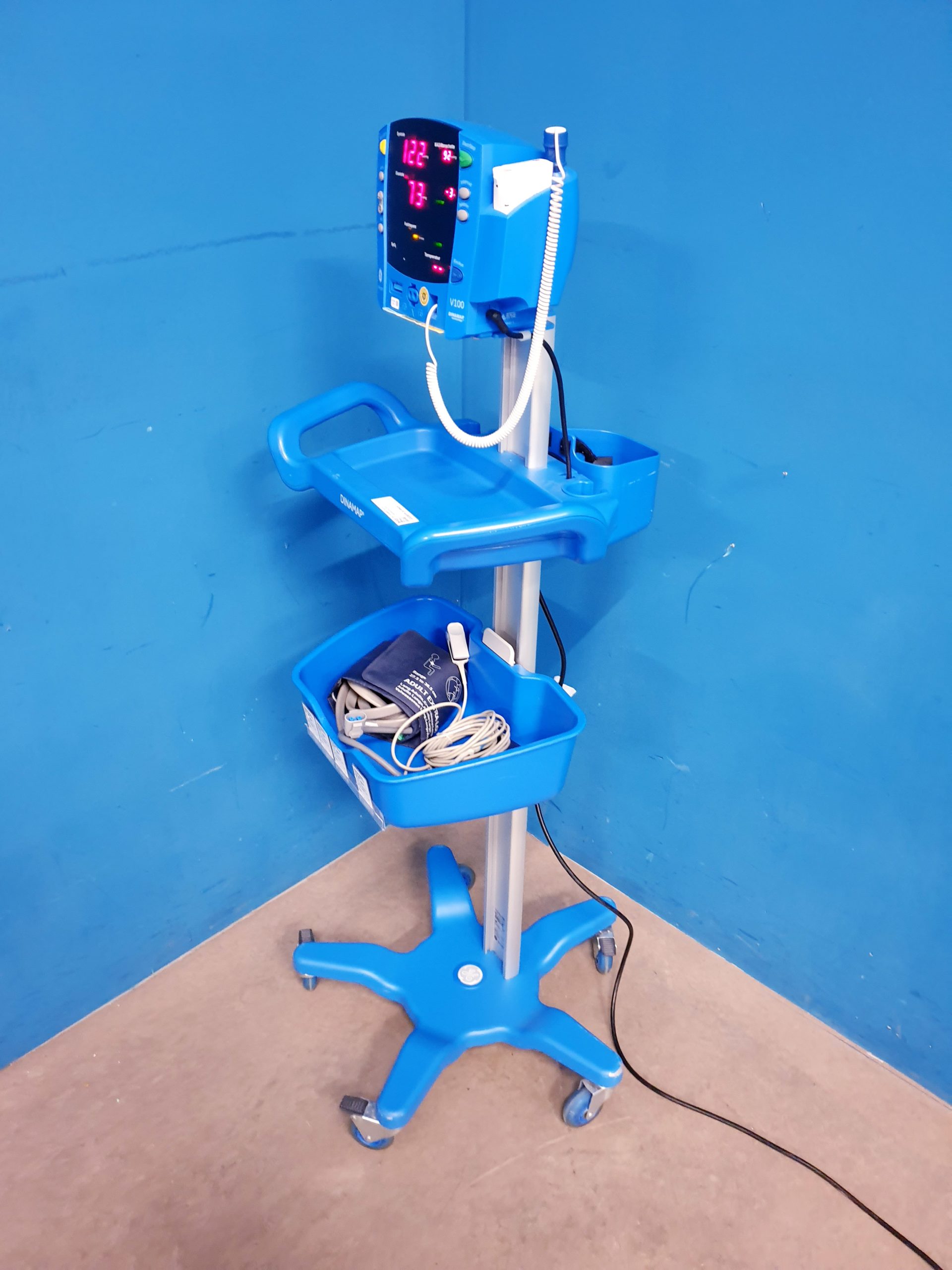 GE Carescape V100 Patientenmonitor – Bild 7