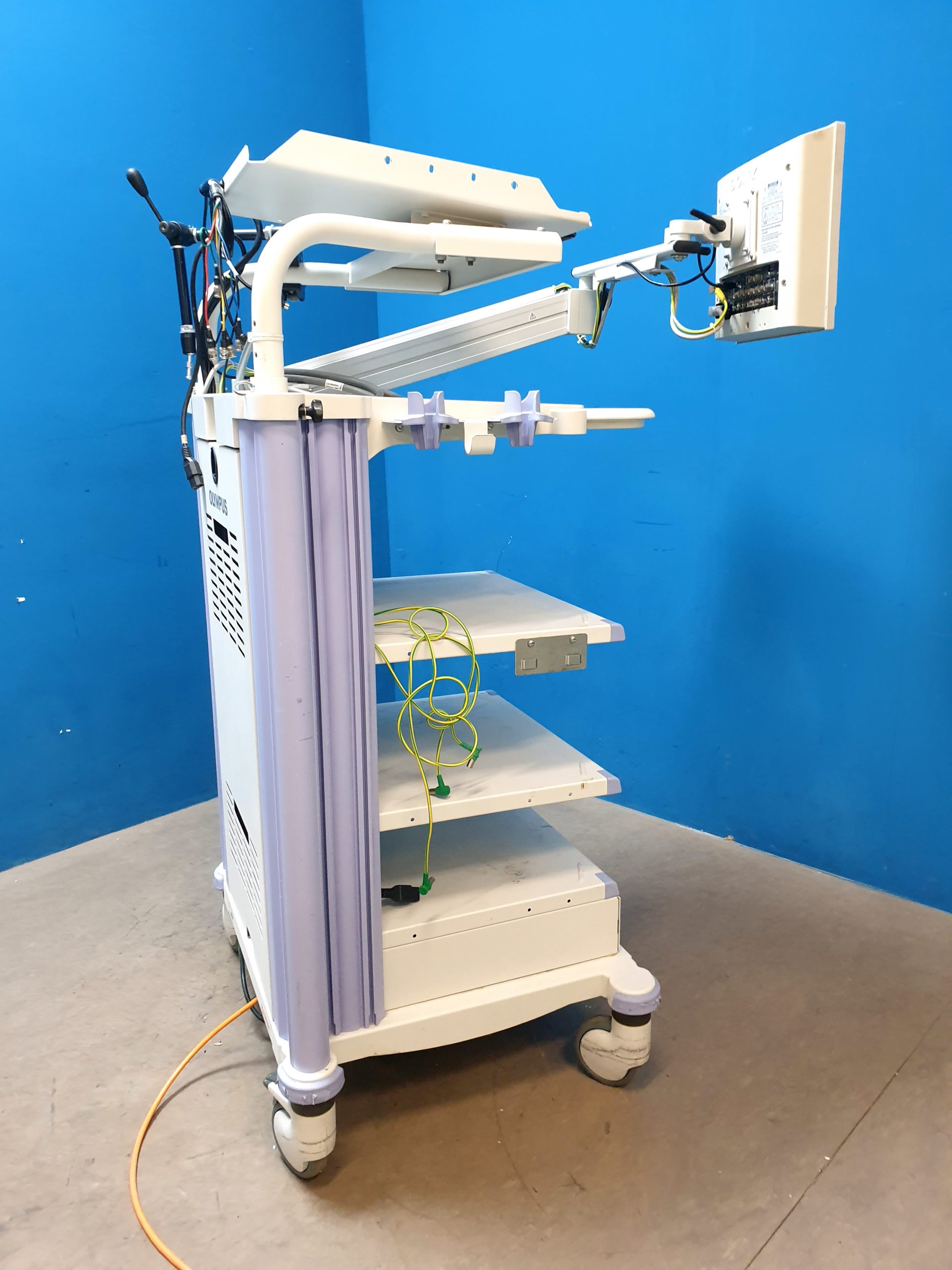 Olympus WM-EP1 Gerätewagen MAJ-175 Netzteil + LMD-1420MD Monitor – Bild 12