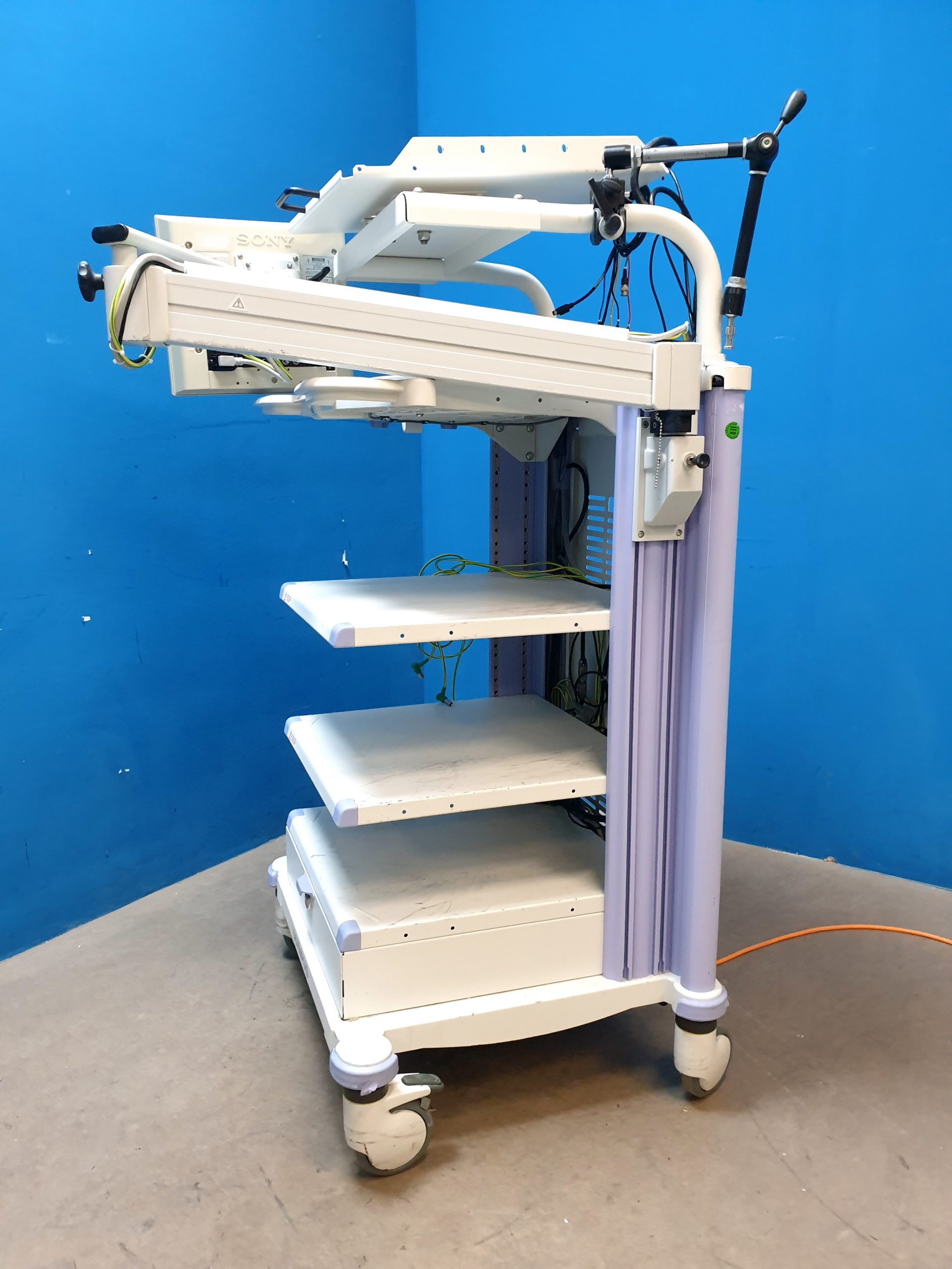 Olympus WM-EP1 Gerätewagen MAJ-175 Netzteil + LMD-1420MD Monitor – Bild 13