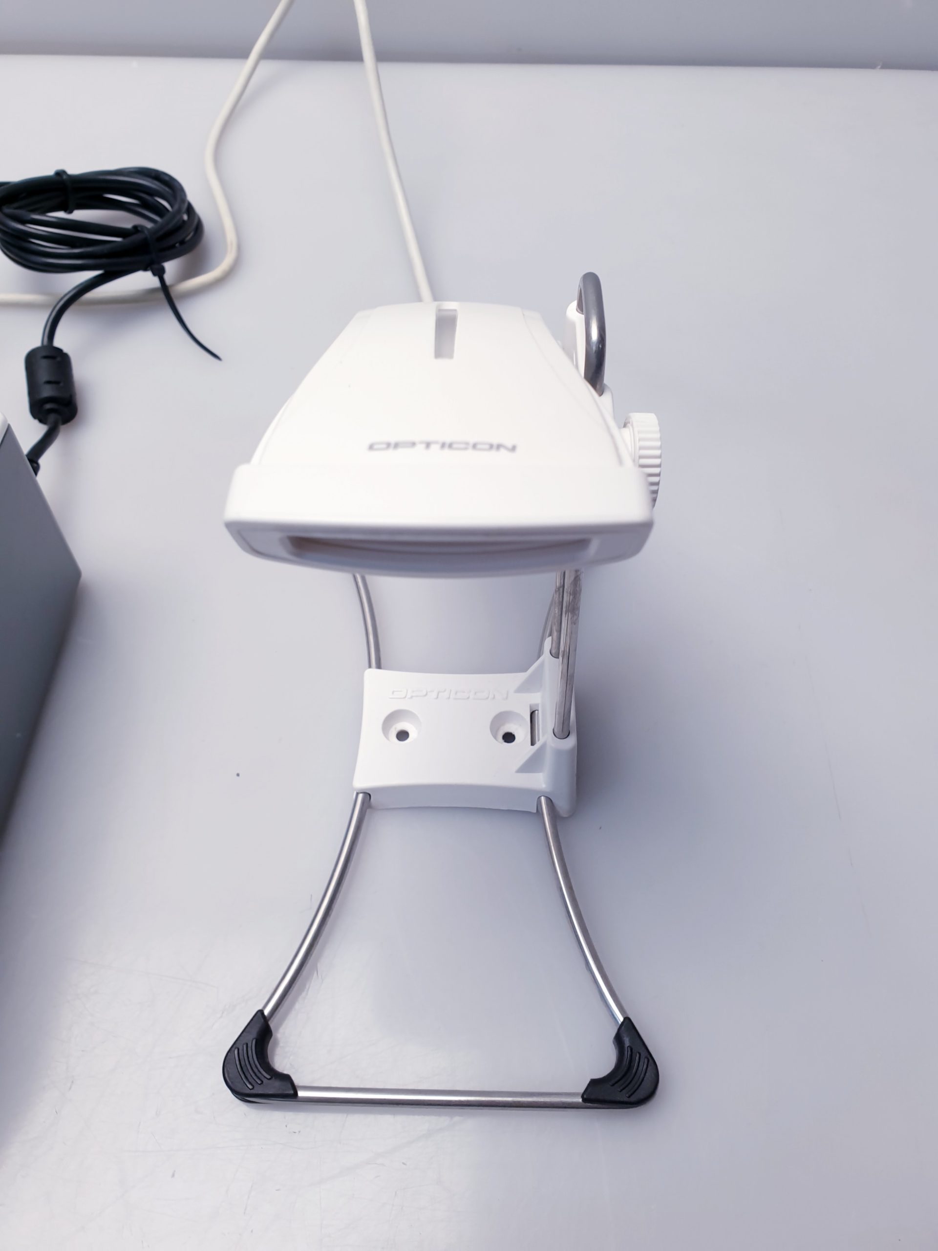 Abbott ID NOW Immuntest-Analysegerät – Bild 4