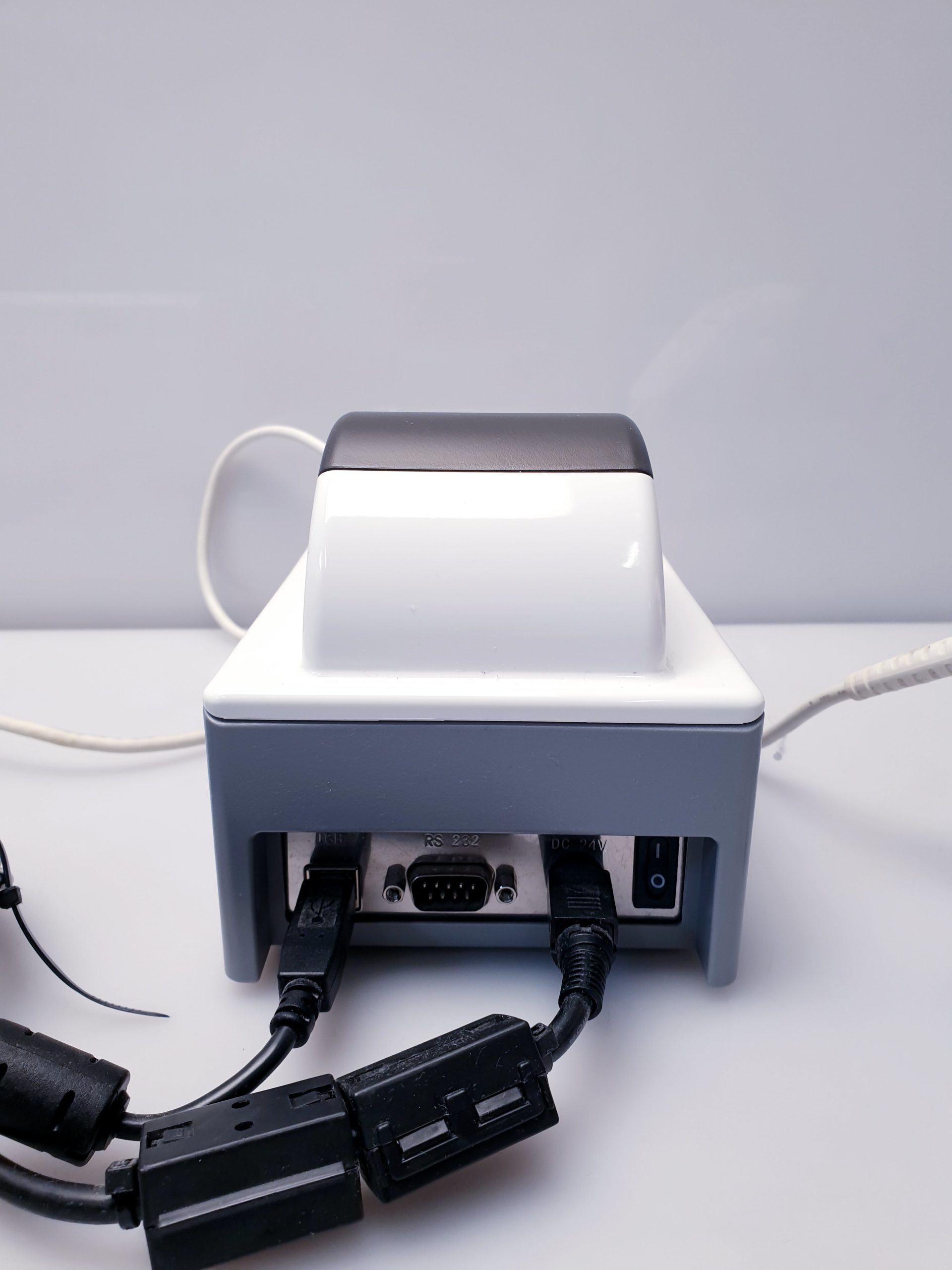 Abbott ID NOW Immuntest-Analysegerät – Bild 9