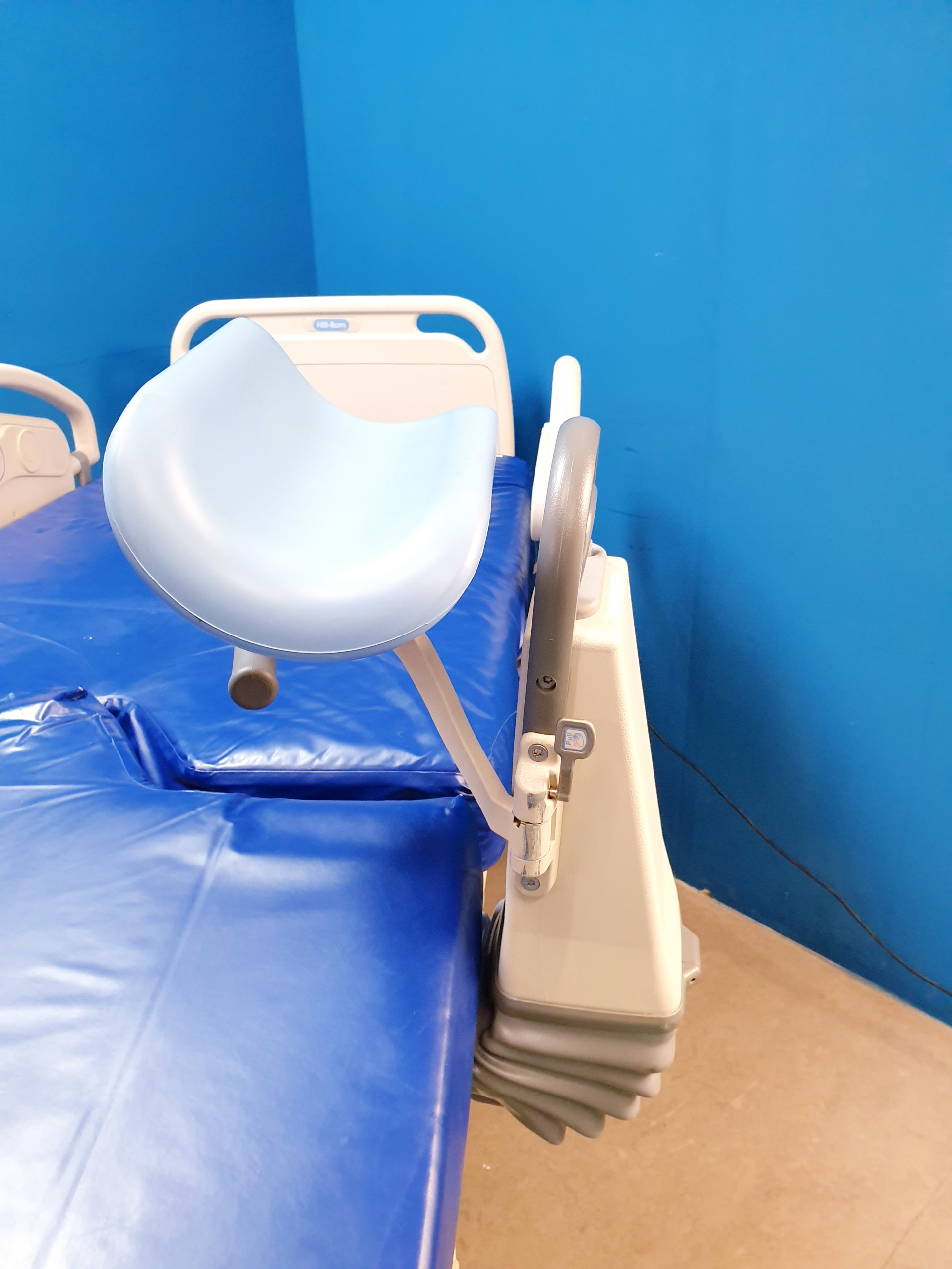 Hill Rom - Affinity Model P3700 - Entbindungsbett – Bild 18