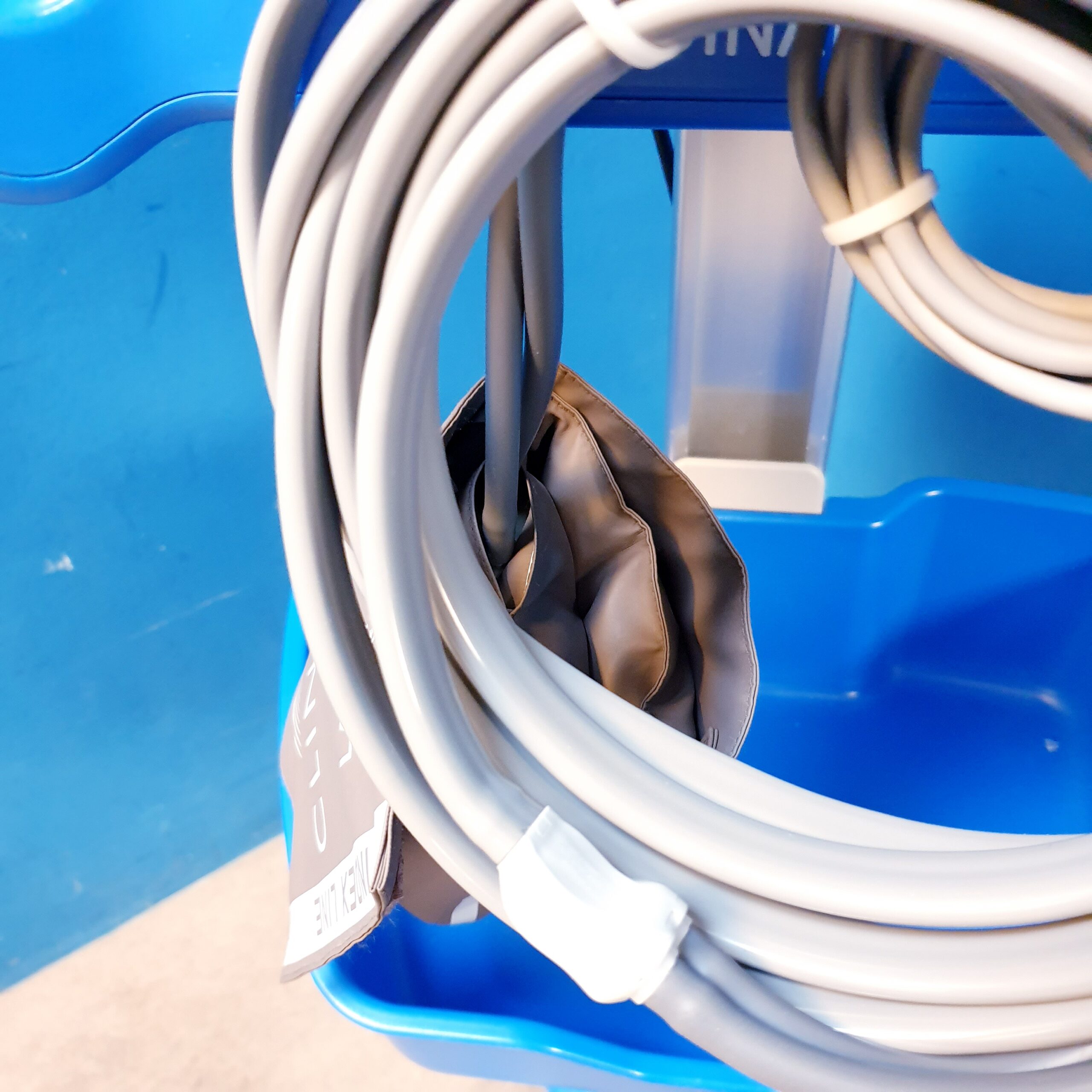 GE Carescape V100 Patientenmonitor – Bild 19