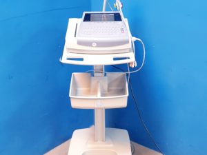 Ge Mac 1600 MAC1600 EKG Gerät mit Gerätewagen mit Kabelarmhalterung