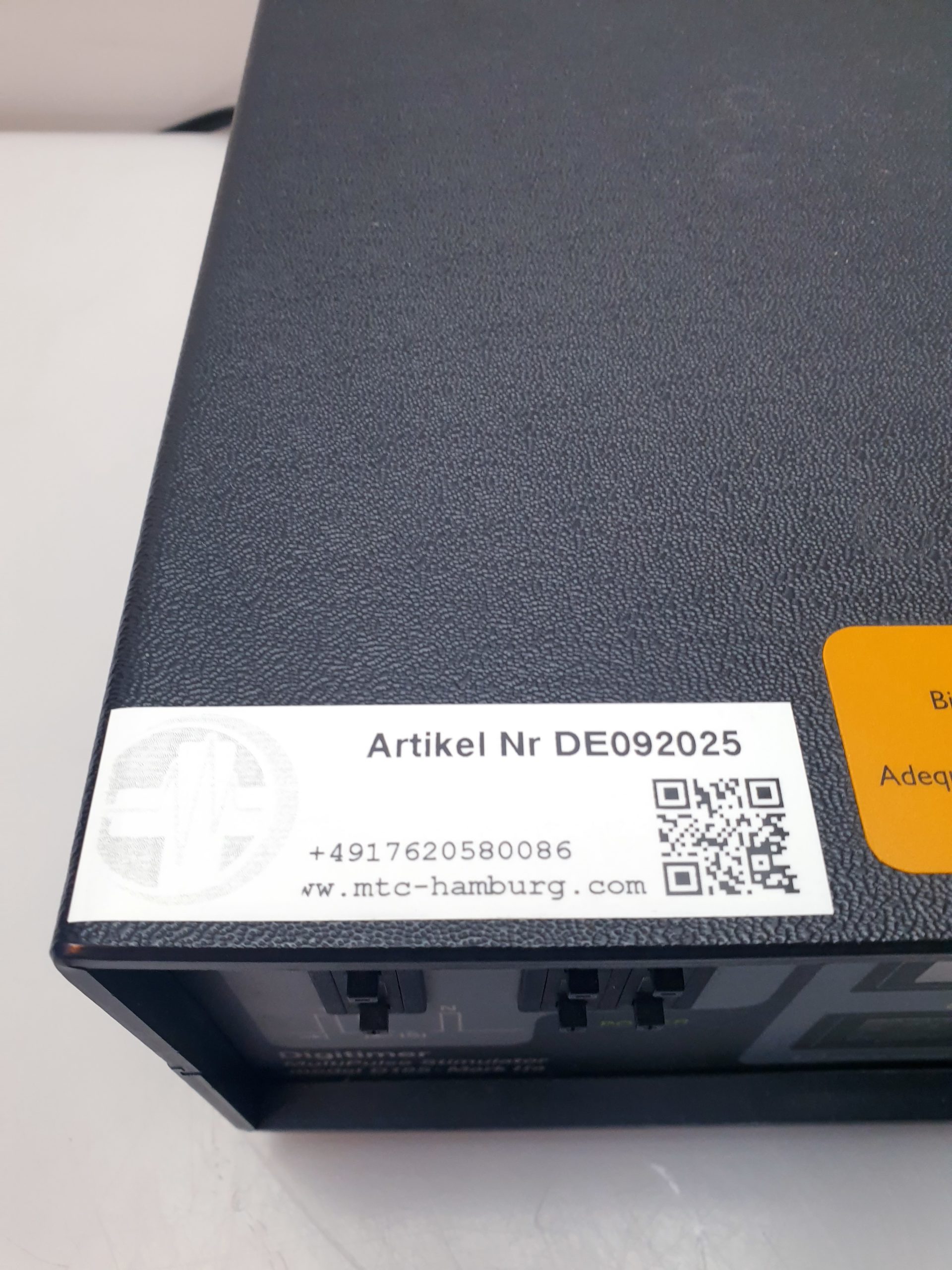 Digitimer D185 Mark II Multipulse Transcranial Cortical Stimulator – Bild 10