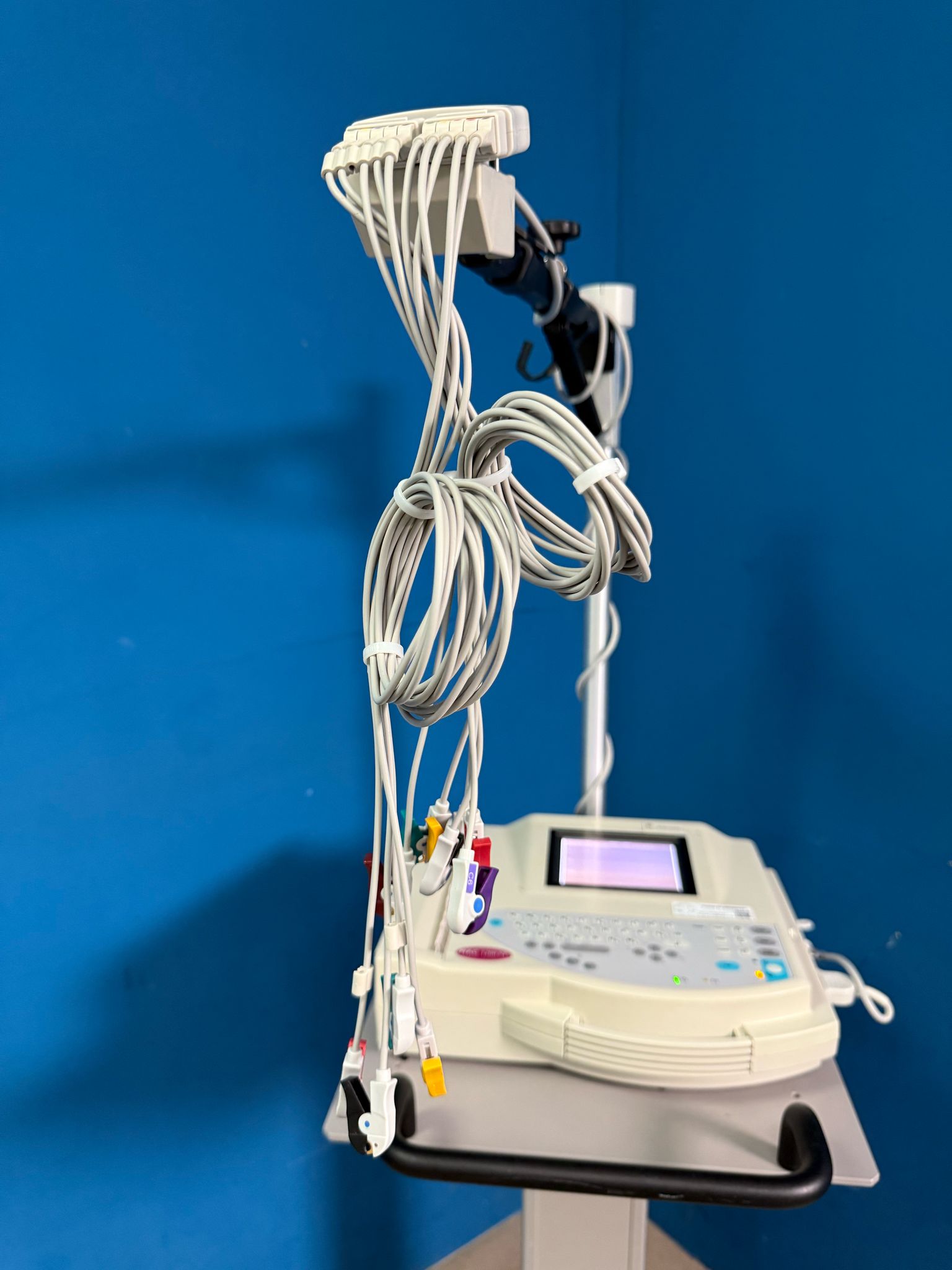 GE MAC 1200 ST + SAUGANLAGE – 12 KANAL – Bild 8