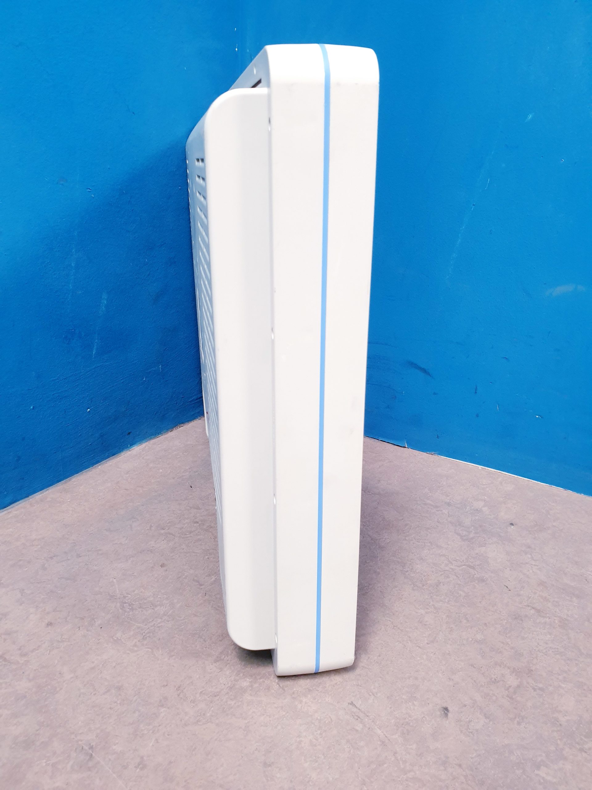 Advan AMM213TD Monitor für die Endoskopie – Bild 7