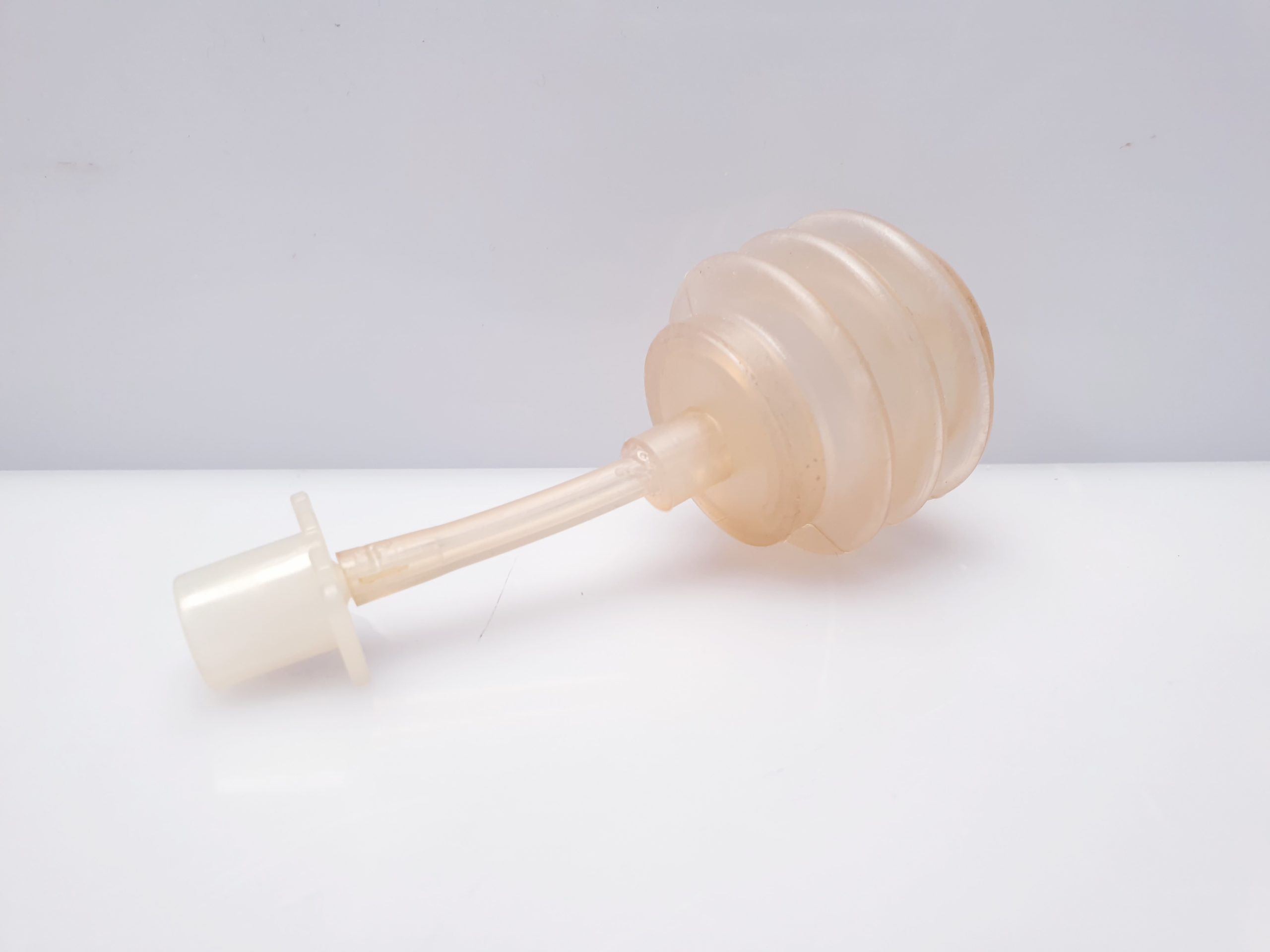 Fisher & Paykel MR340E Befeuchterkammer mit Schläuchesatz – Bild 12