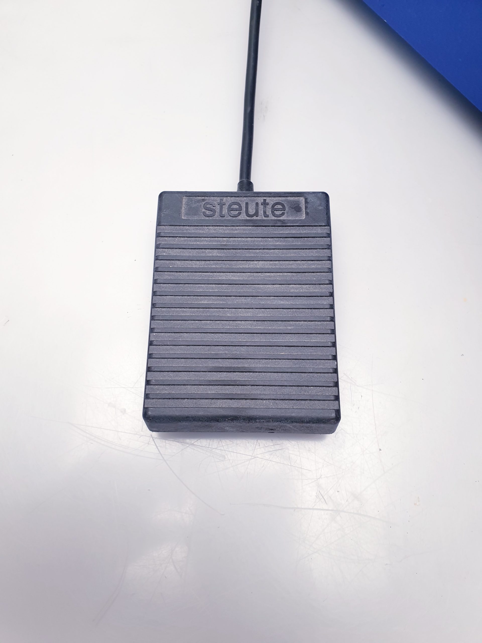 Bernuma PERFOSET EXL Loch- u. Entwertungsgerät – Bild 9