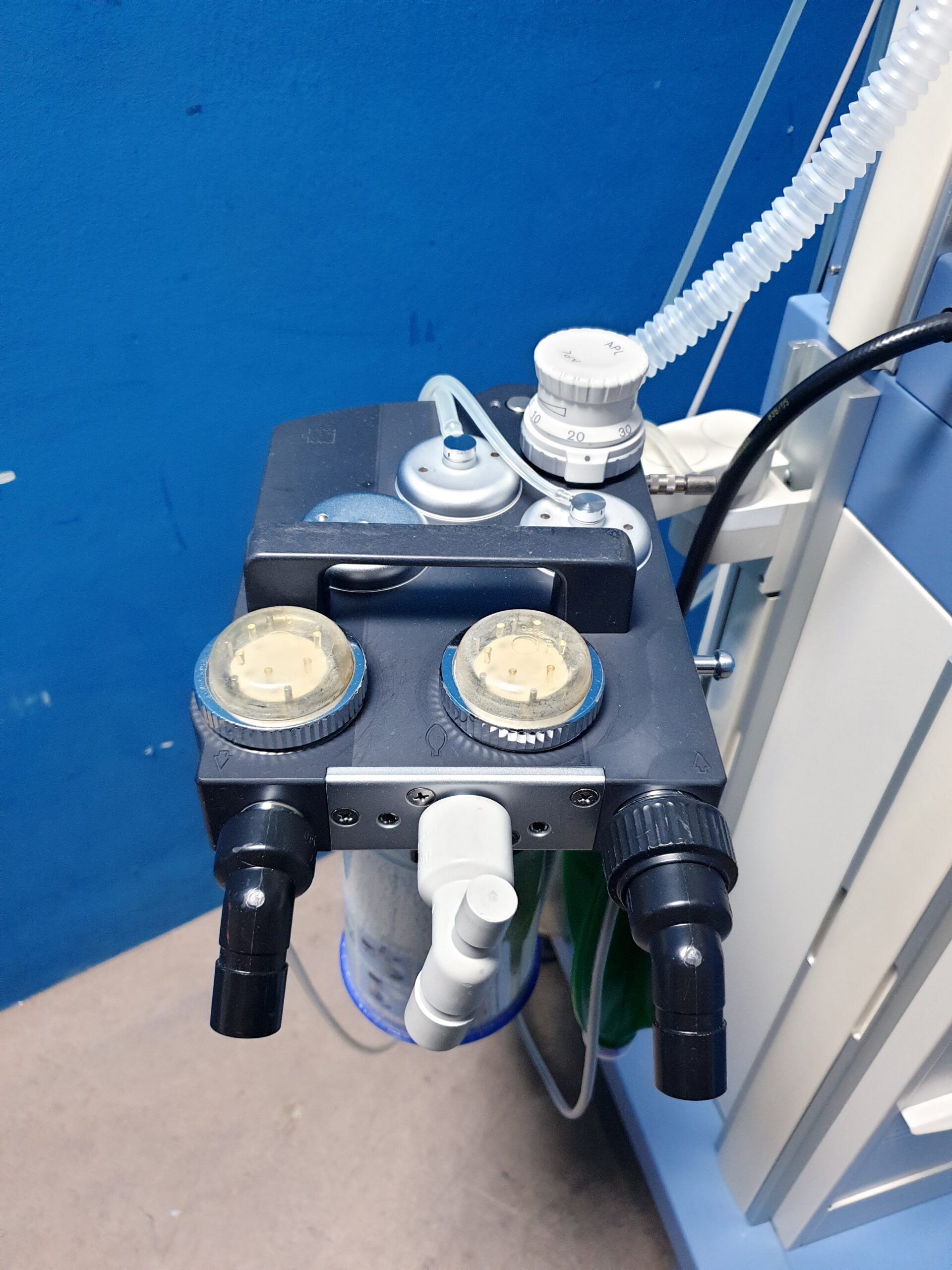 Dräger Fabius Tiro Narkosegerät + Scio Four Oxi Plus – Bild 17