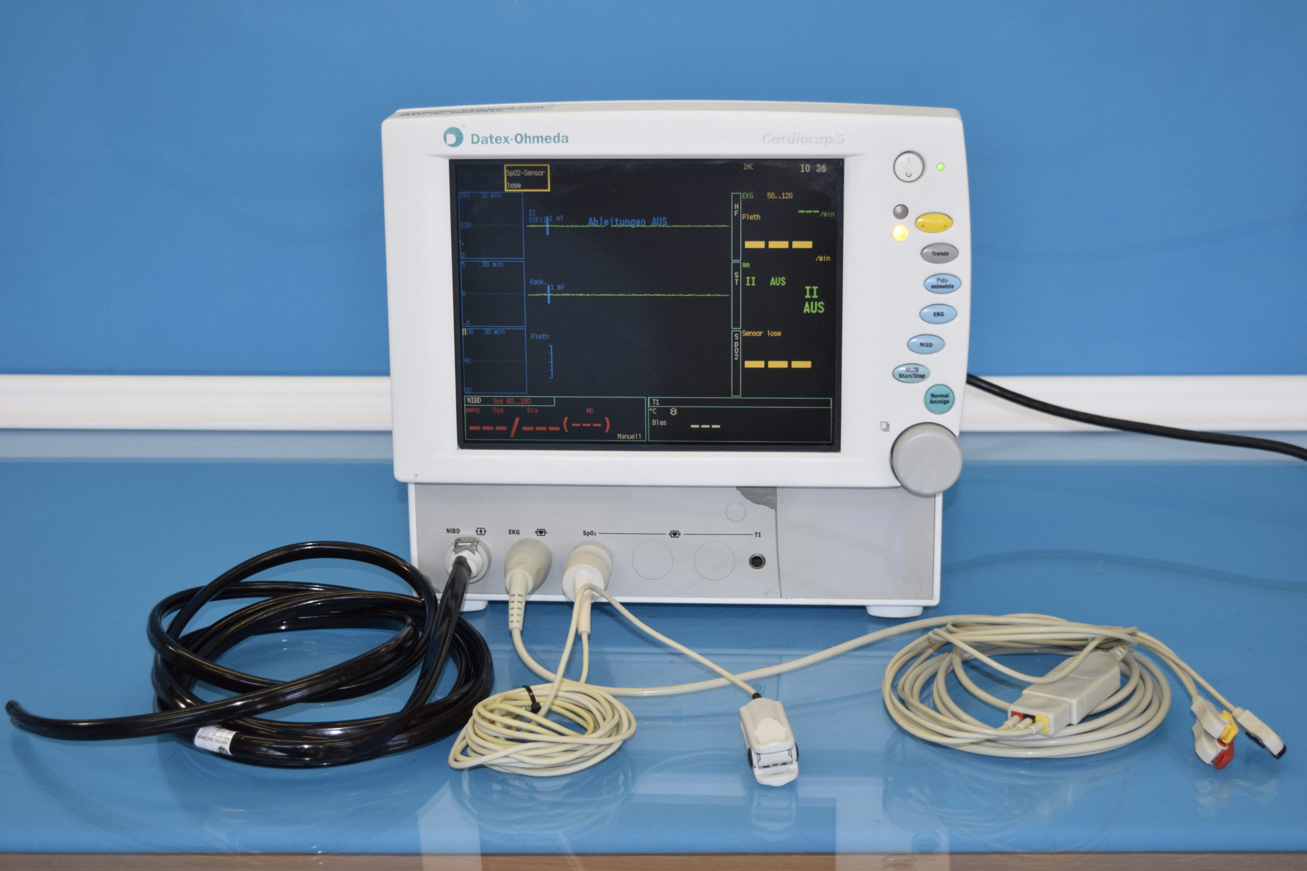 Datex-Ohmeda Cardiocap 5 CARDIOCAP5 Überwachungsmonitor mit Zubehör - defekt