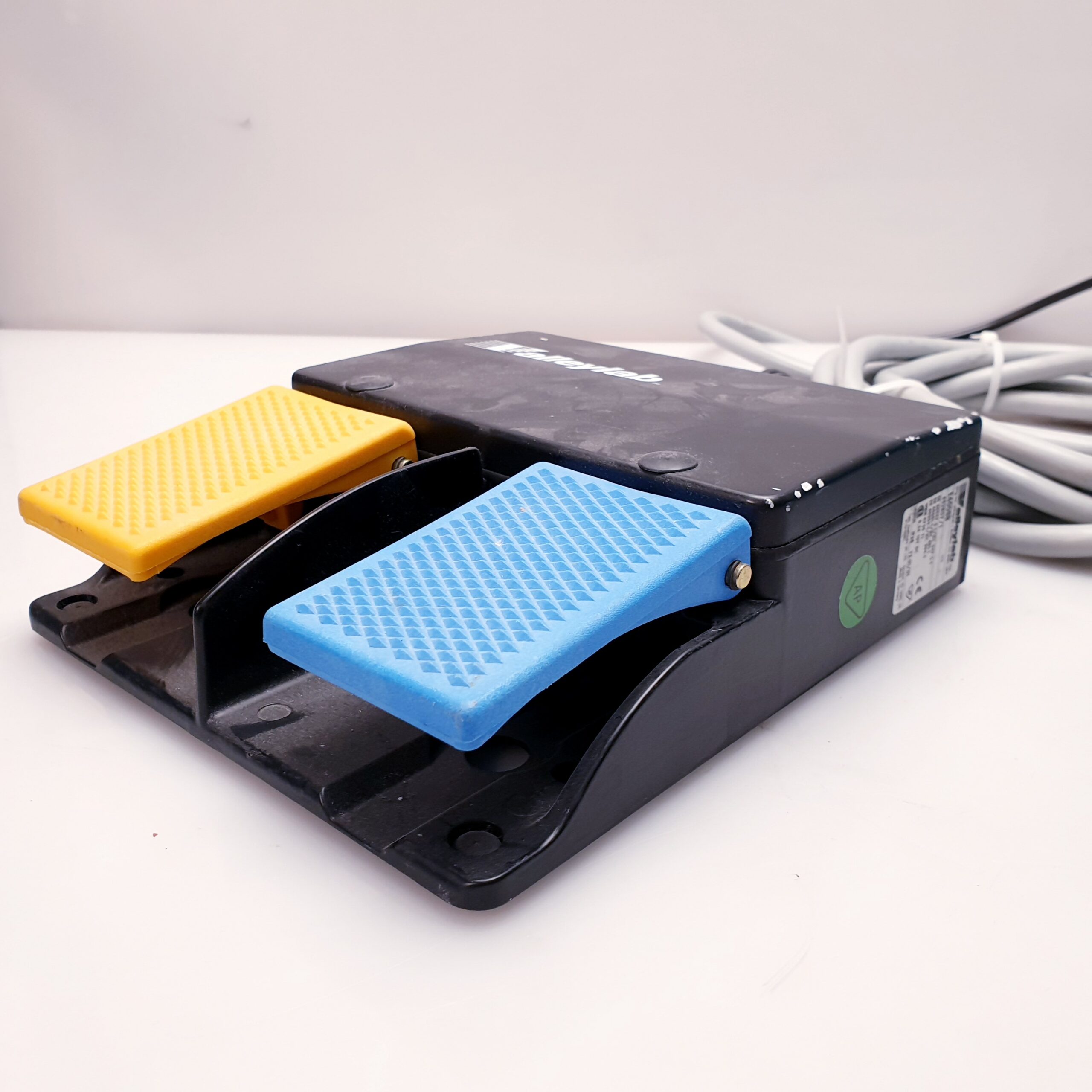 Valleylab Force FX C + Valleylab Fußschalter – Bild 8