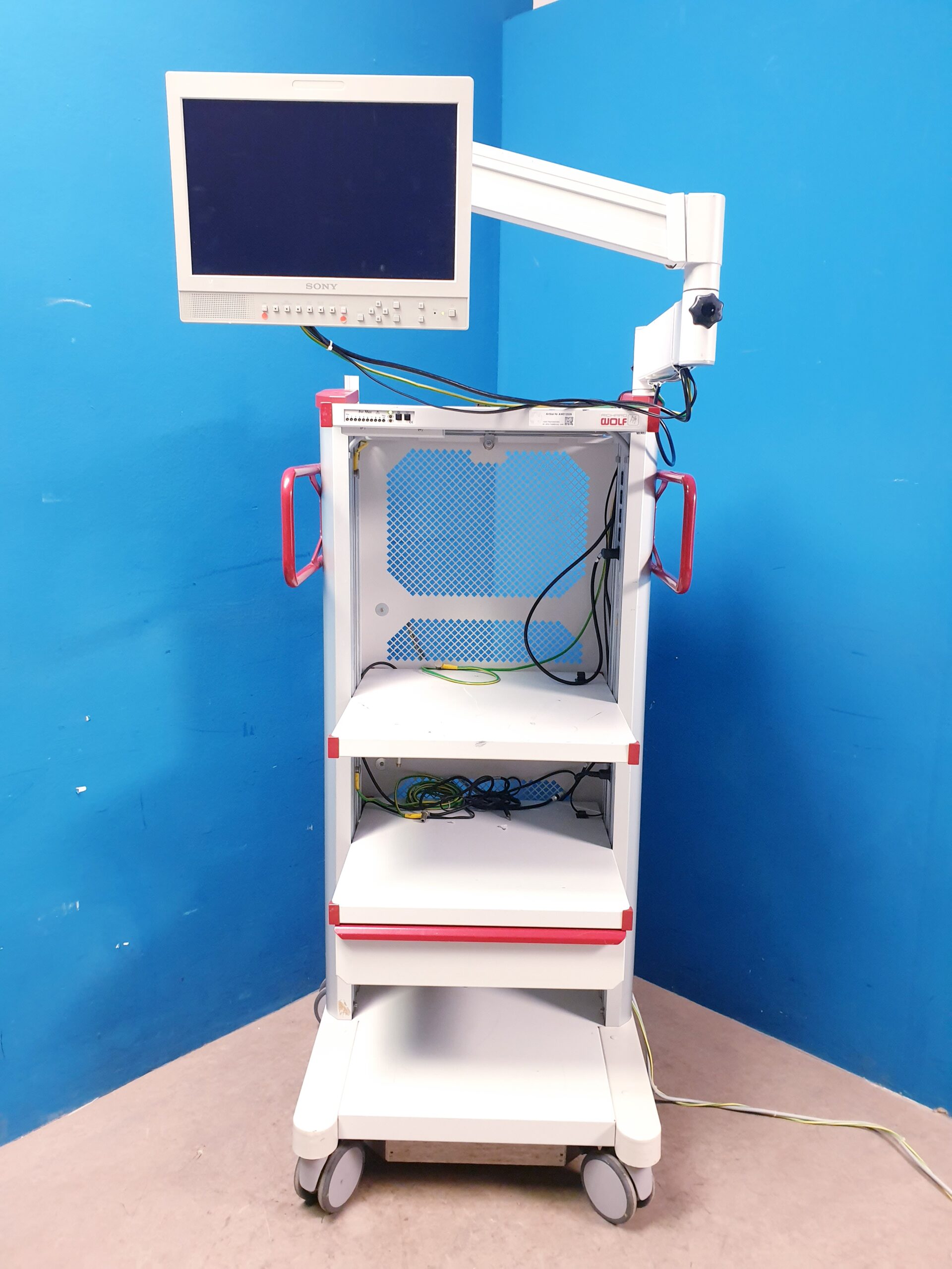 Richard Wolf Geräte Wagen Endoskopie Trolley Rollbar - mit Monitorschwenkar – Bild 20