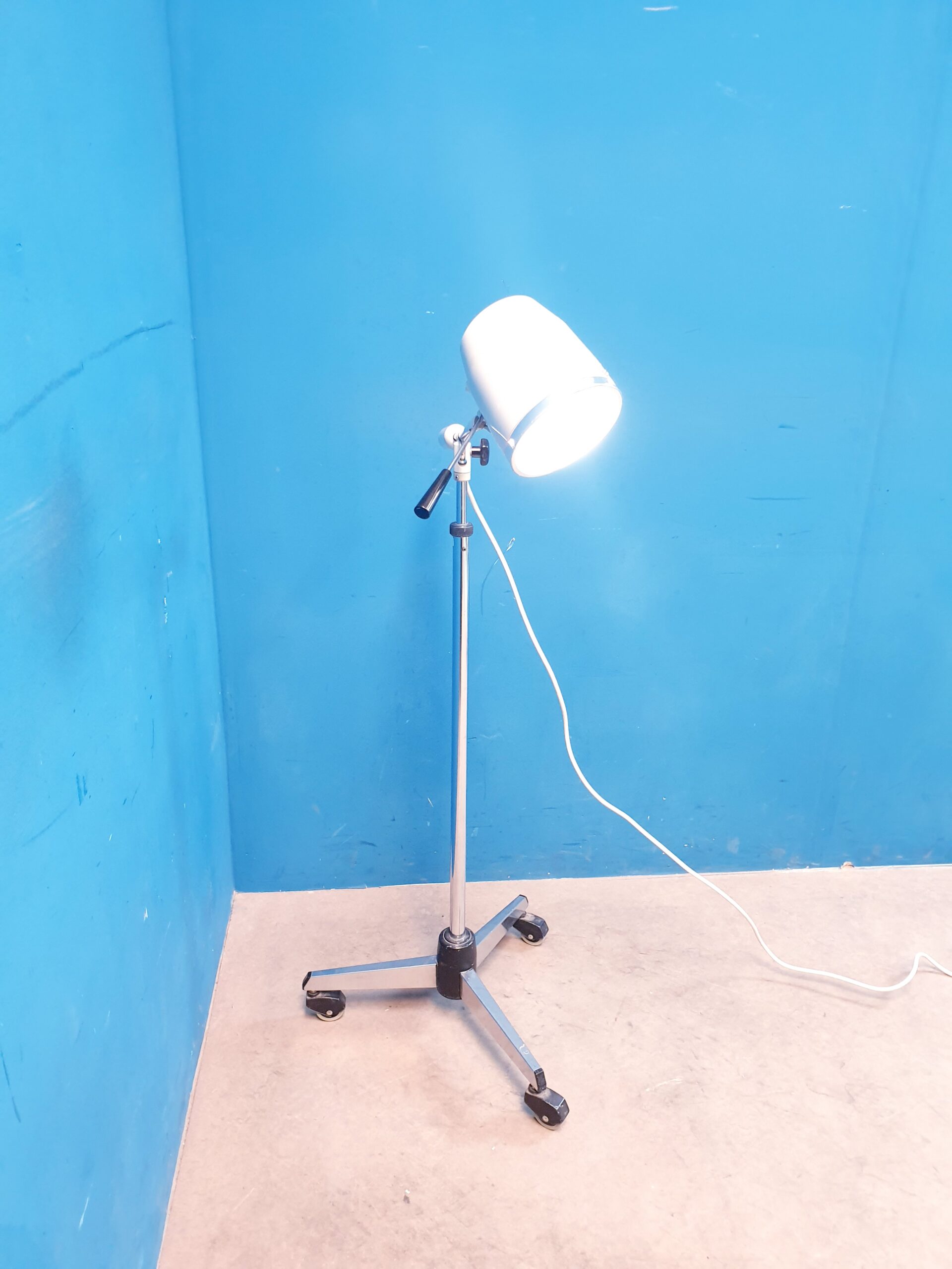 Mach Op-Lampe QZ 1 121 Behandlungslampe Lampe – Bild 2