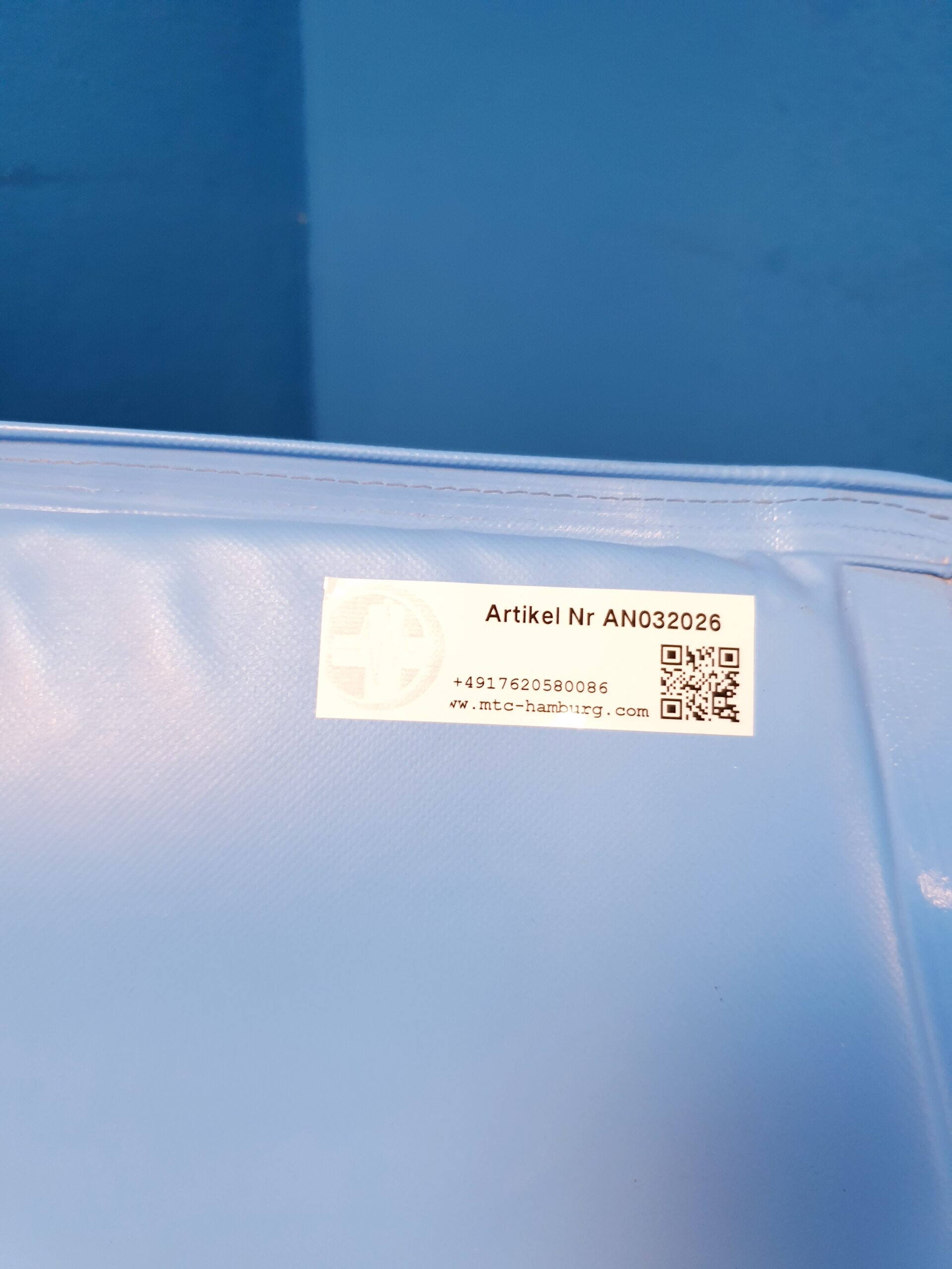 Arjo 084021 Fahrbare Liege – Bild 14