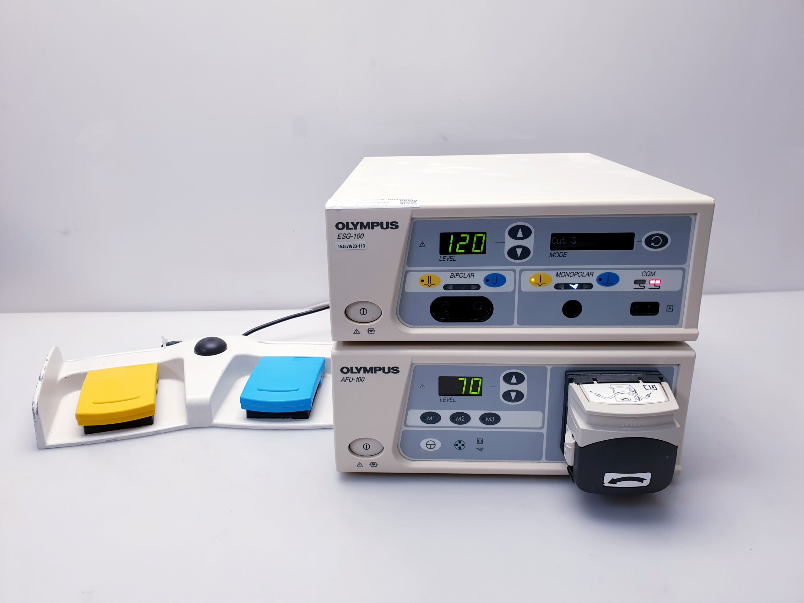 Olympus ESG-100 HF Electrosurgical Generator AFU-100 flushing Pumpe