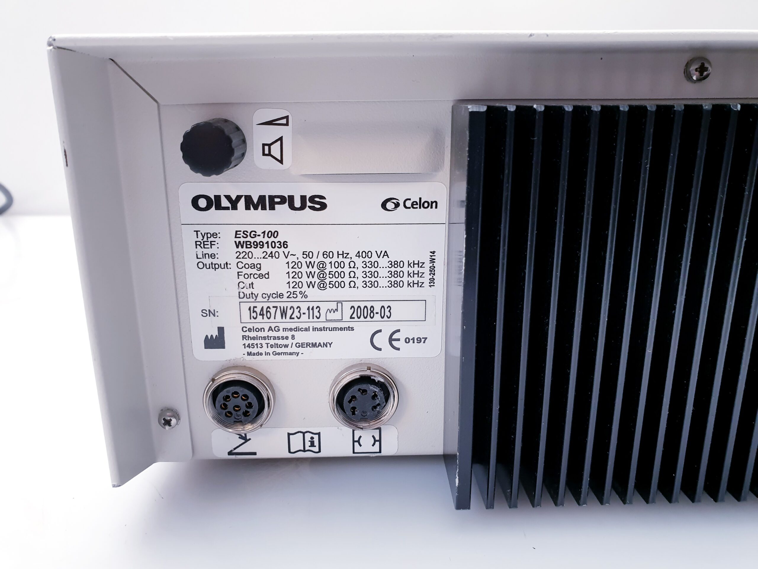 Olympus ESG-100 HF Electrosurgical Generator AFU-100 flushing Pumpe – Bild 13