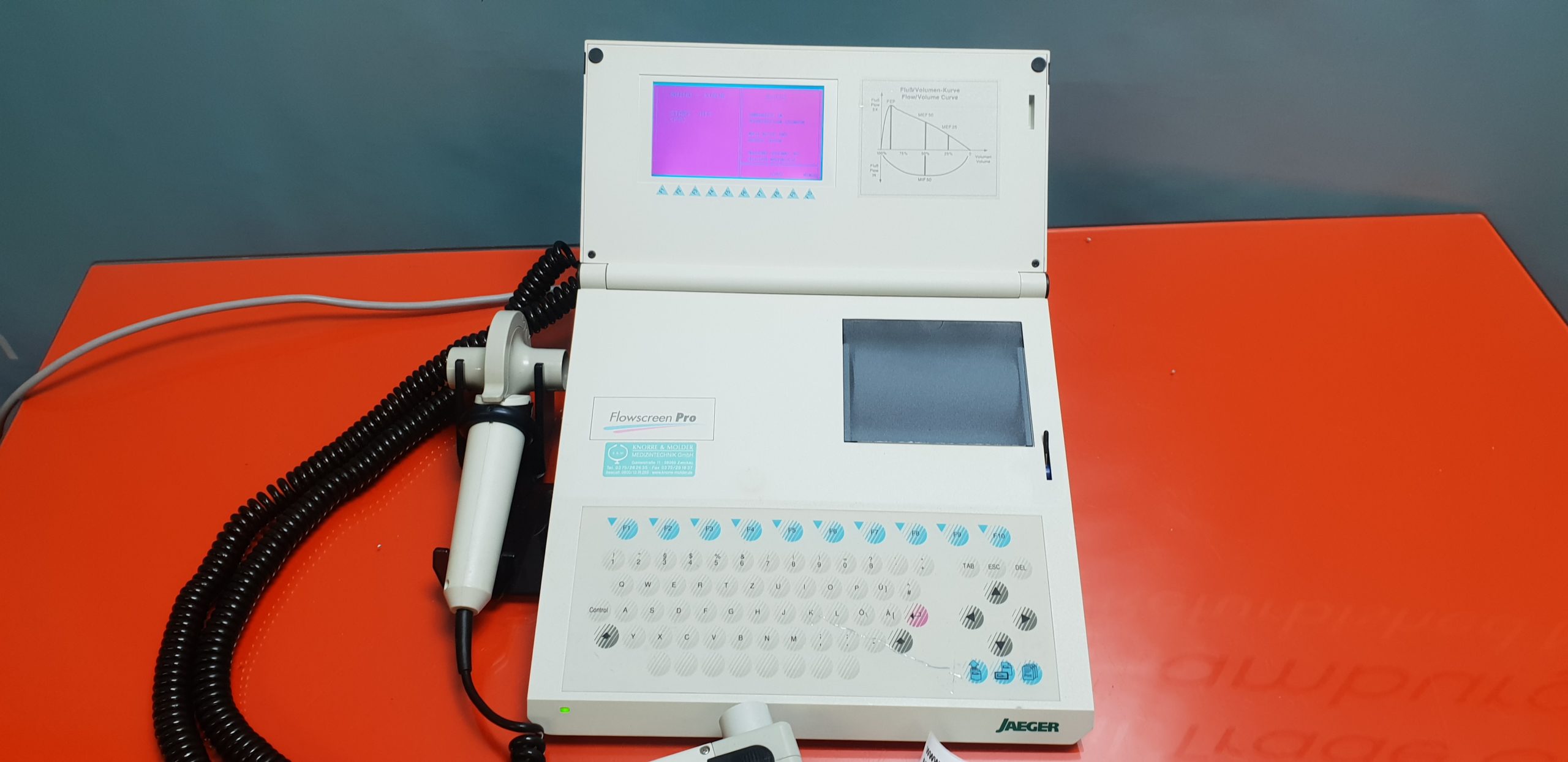 jaeger / Jäger Flowscreen Pro Spirometer mit Resistance-Messung (ROCC-Funktion) ausgestattet