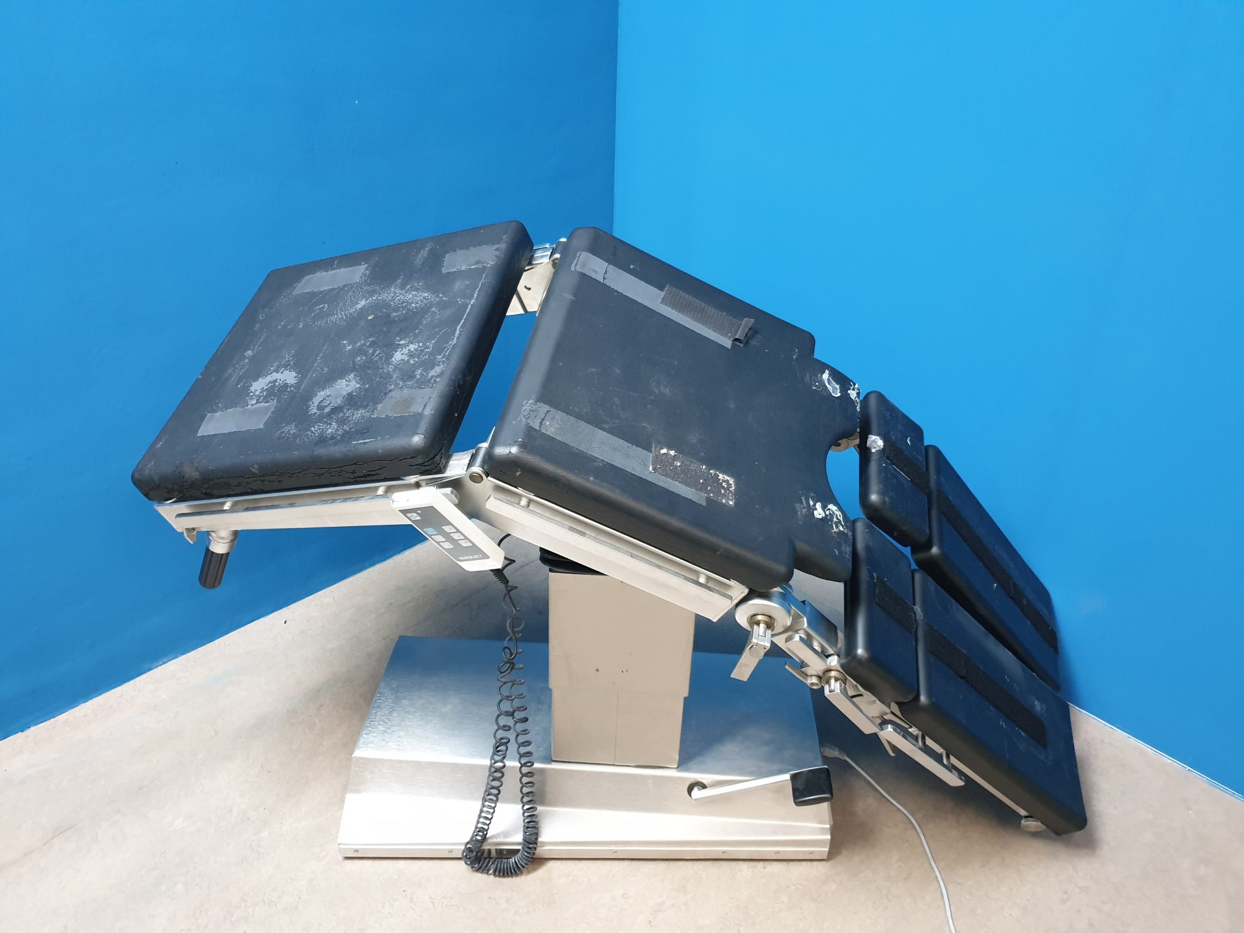 Maquet 1131 OP-Tisch fahrbar, elektrisch verstellbar