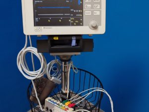 Dräger infinity Gamma XL Patientenmonitor Fahrbar- und mit Zubehör