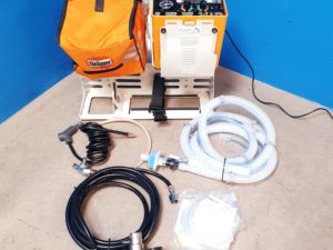 Dräger // Draeger Oxylog 2000   S:W 3.10 Beatmungsgerät / Emergency Ventilator mit Zubehör